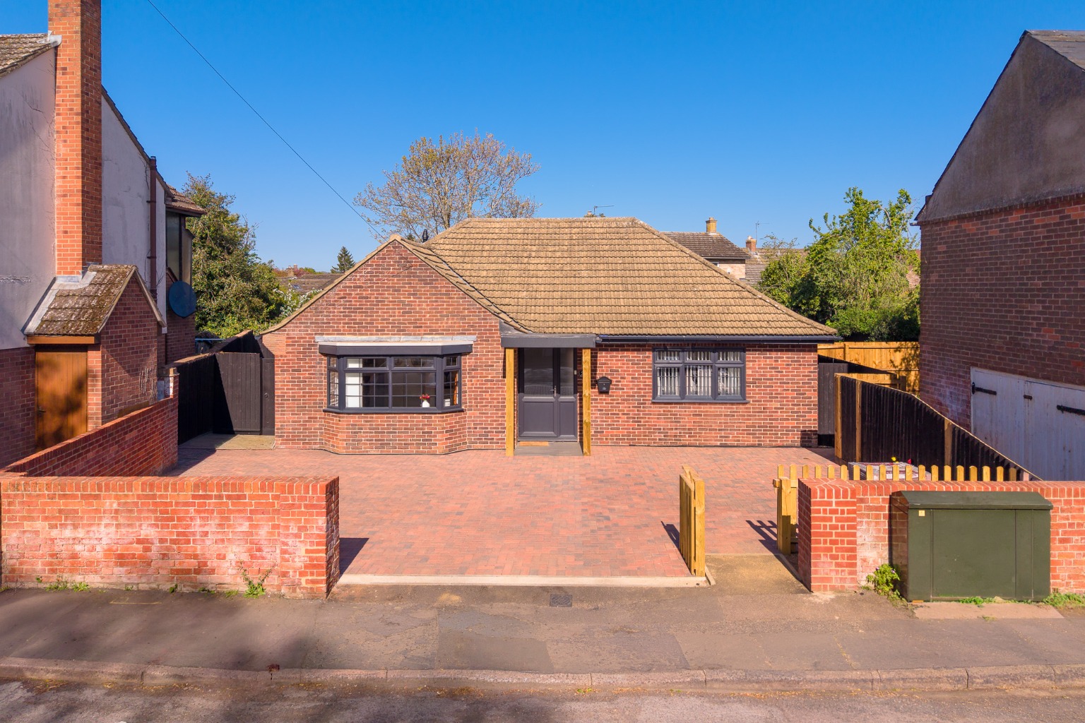 3 bed detached bungalow for sale in High Street, Cambridgeshire  - Property Image 20