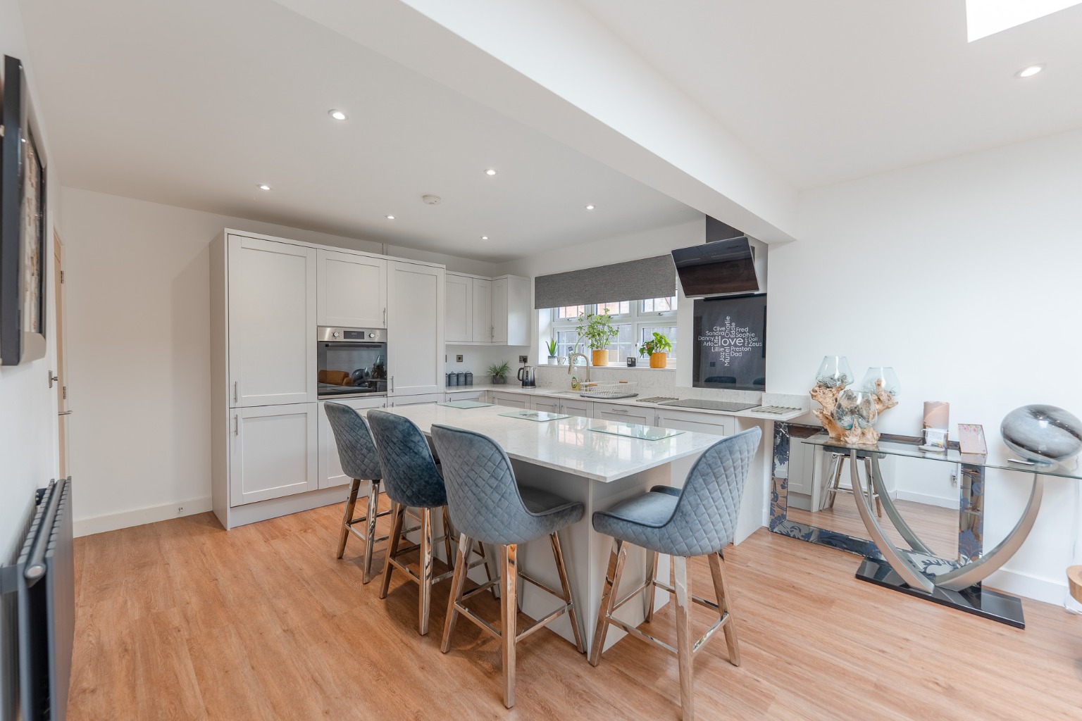 3 bed detached bungalow for sale in High Street, Cambridgeshire 2