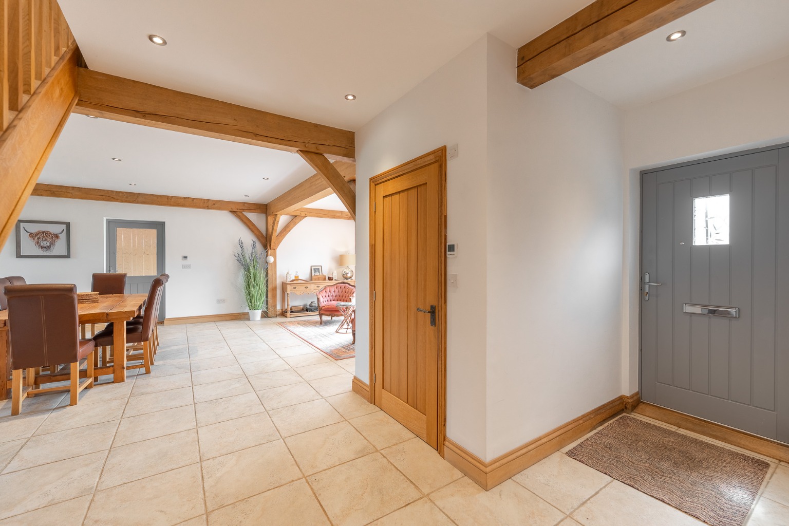 3 bed link detached house for sale in Fen Road, Huntingdon 5
