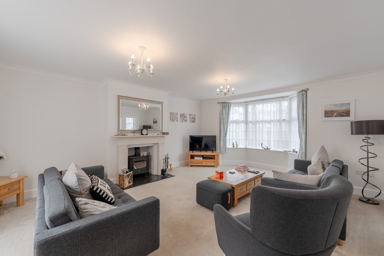 4 bed detached house for sale in London Road, Chatteris 2