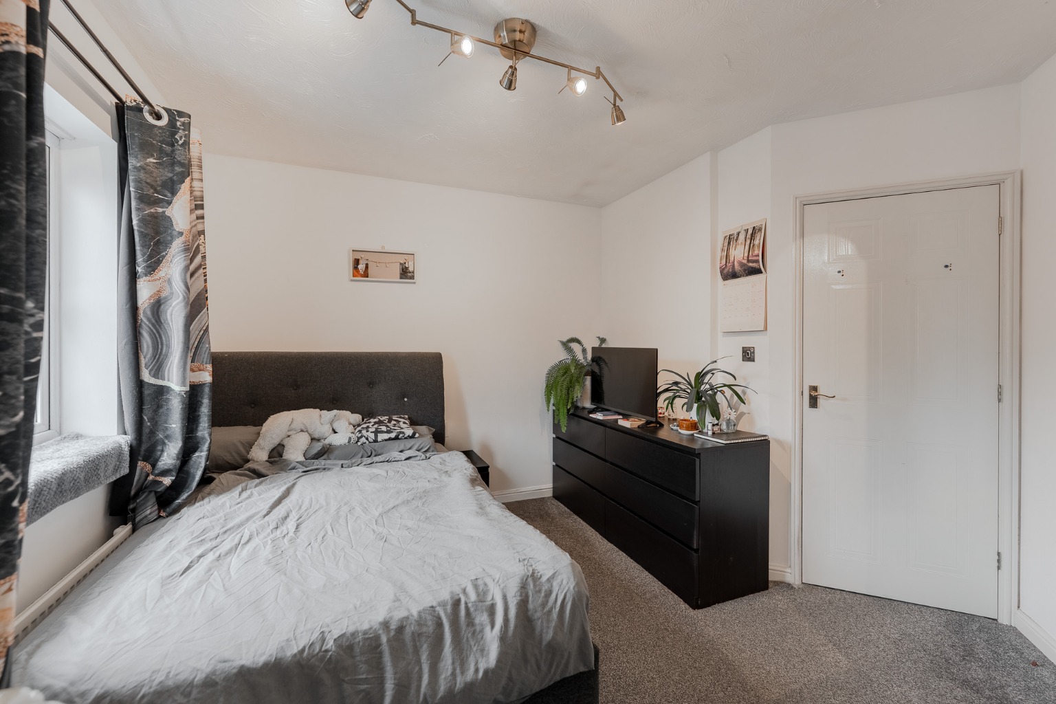 3 bed terraced house for sale in Cheere Way, Cambridgeshire 10