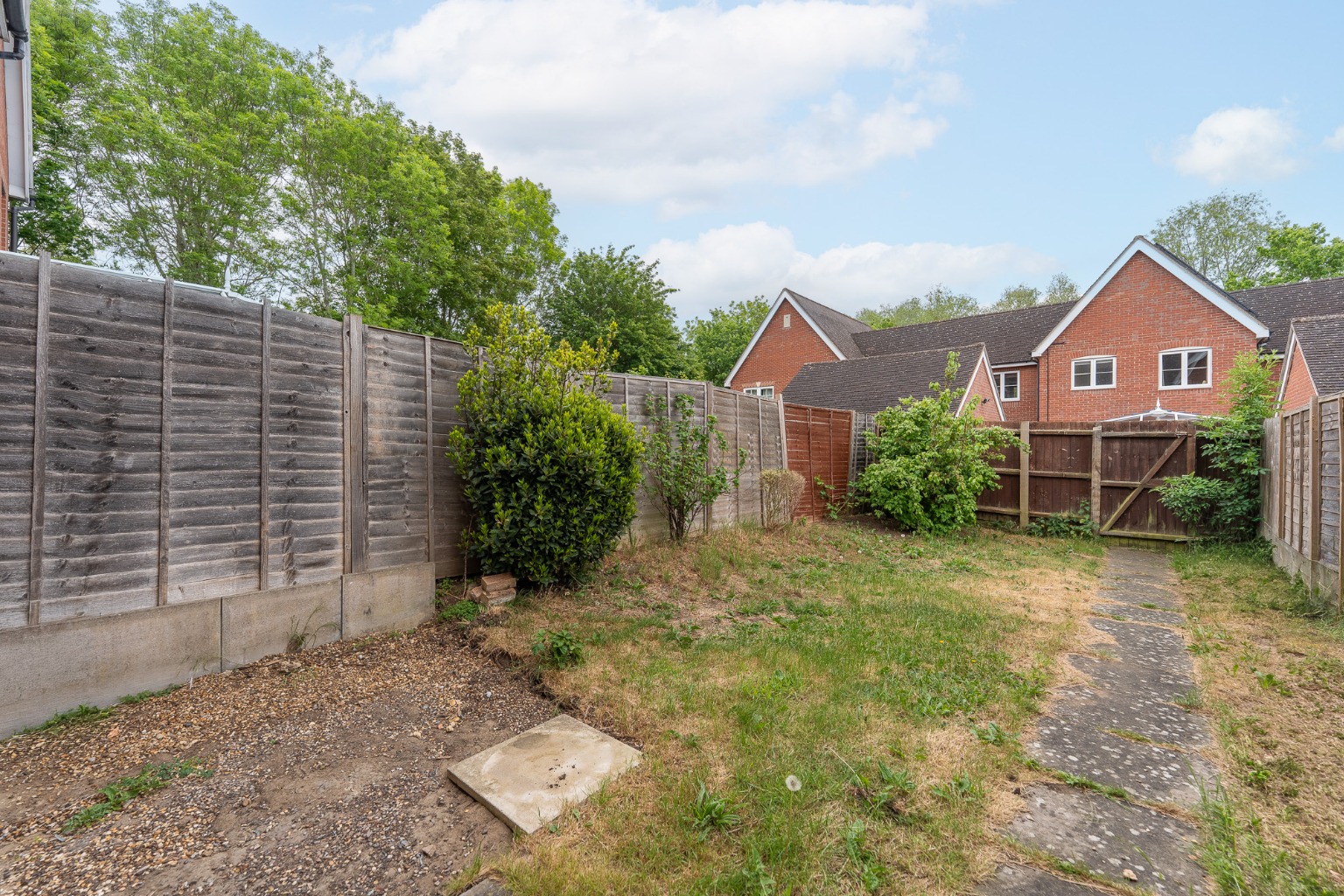 3 bed terraced house for sale in Cheere Way, Cambridgeshire  - Property Image 4