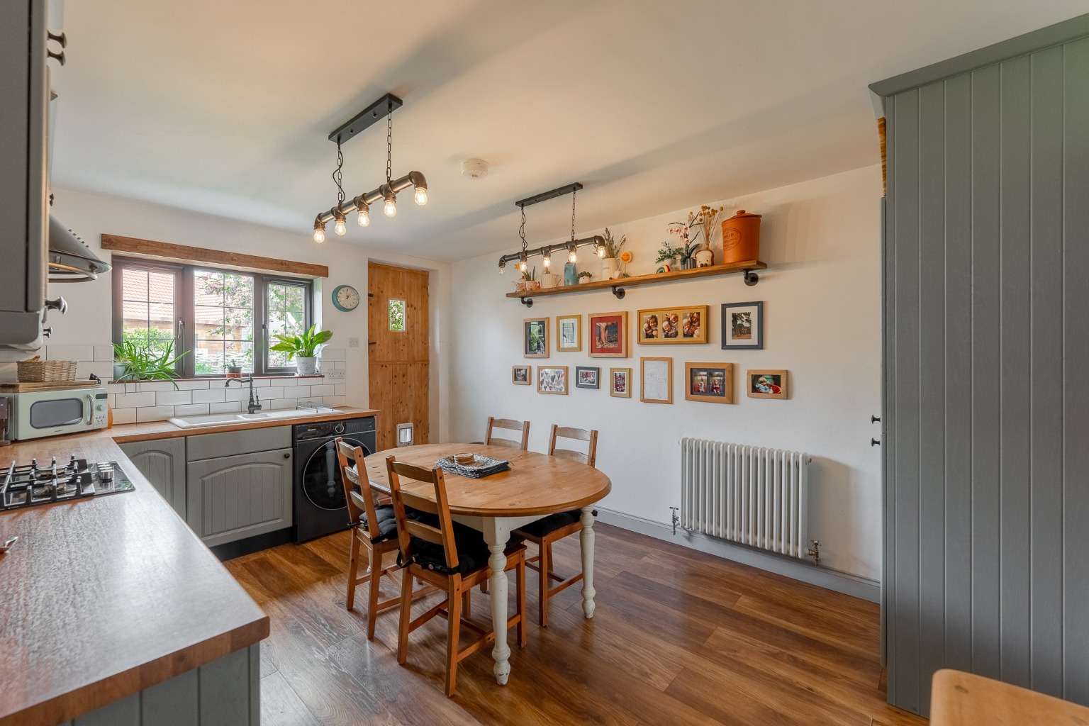 3 bed semi-detached house for sale in High Street, Huntingdon 7