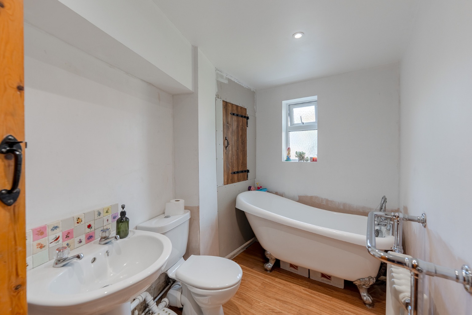 3 bed semi-detached house for sale in High Street, Huntingdon 8