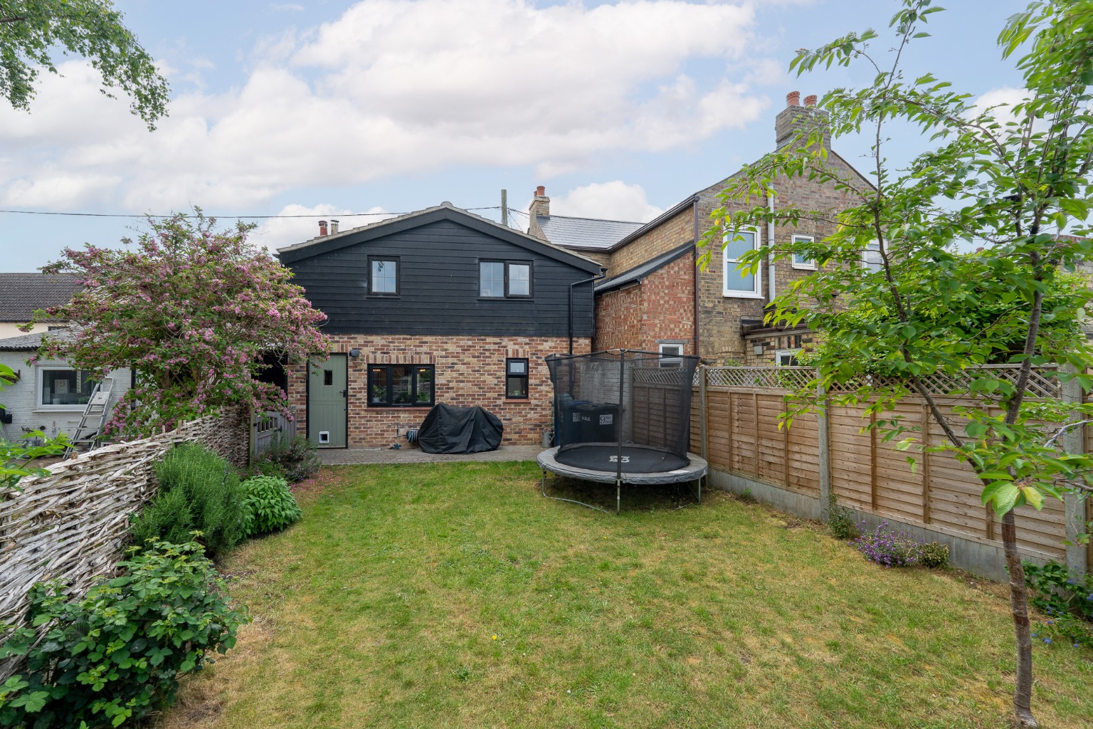 3 bed semi-detached house for sale in High Street, Huntingdon  - Property Image 16