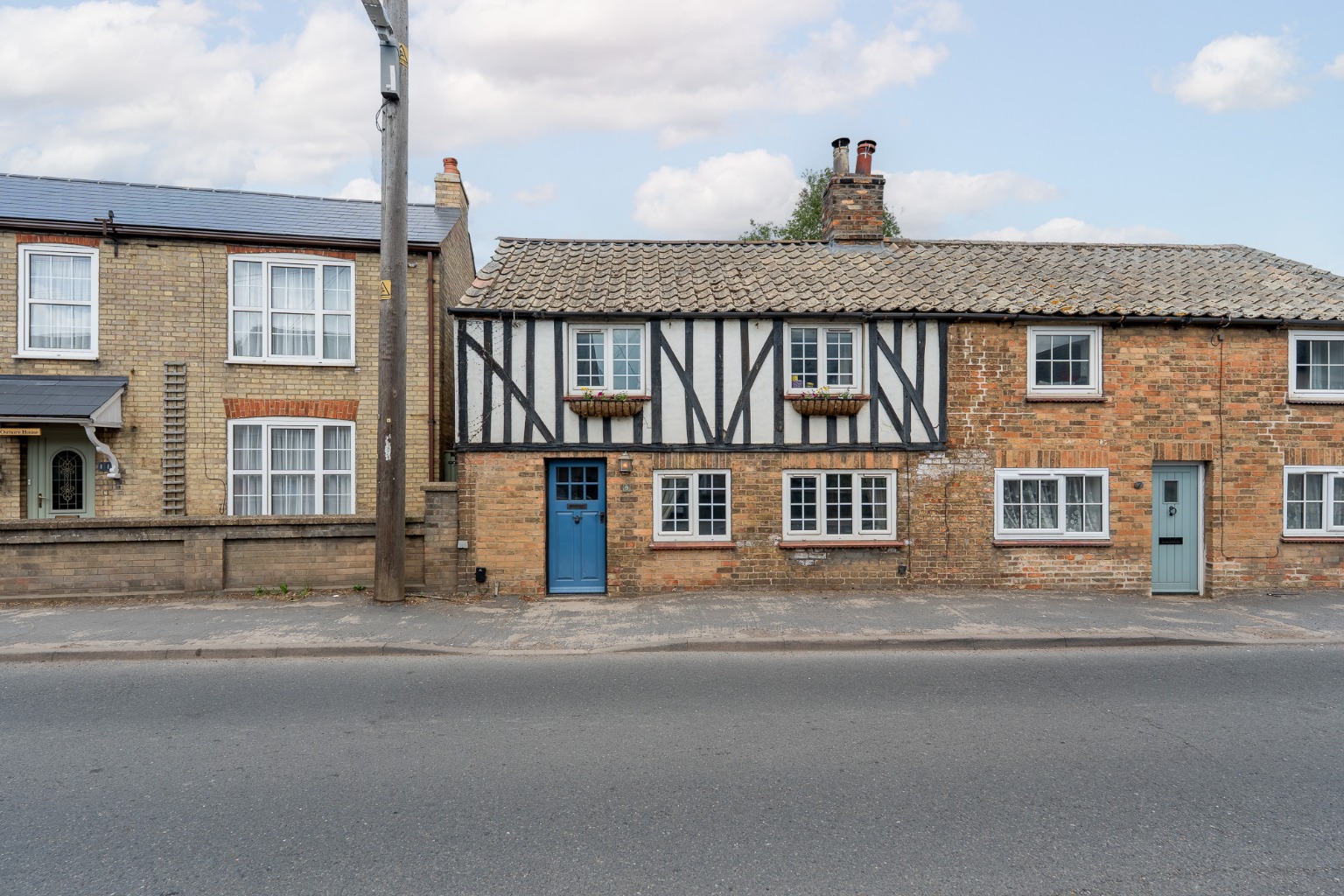 3 bed semi-detached house for sale in High Street, Huntingdon, PE28
