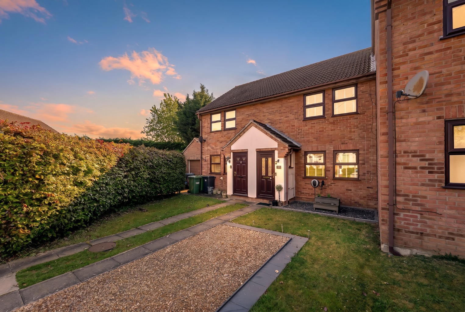 3 bed terraced house for sale in Field Close, Cambridgeshire  - Property Image 17