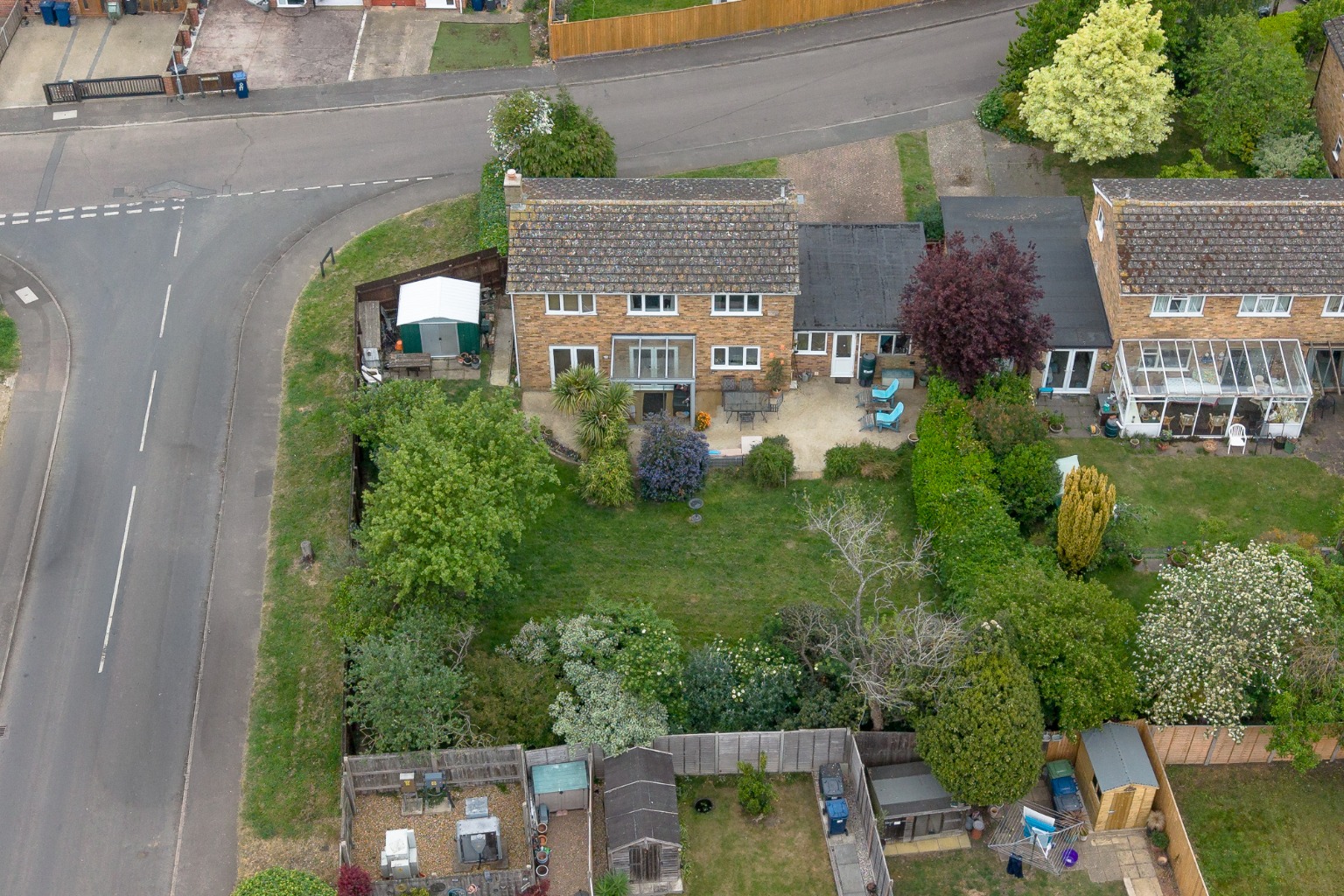 4 bed detached house for sale in Greenfields, Cambridgeshire  - Property Image 5