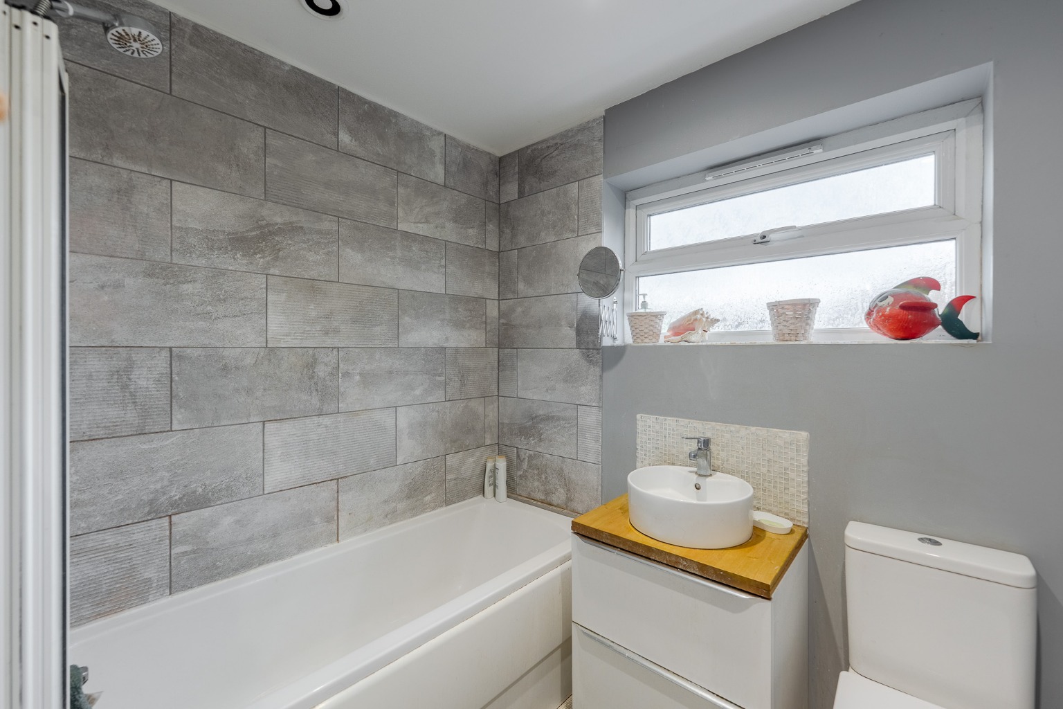 4 bed detached house for sale in Greenfields, Cambridgeshire  - Property Image 13