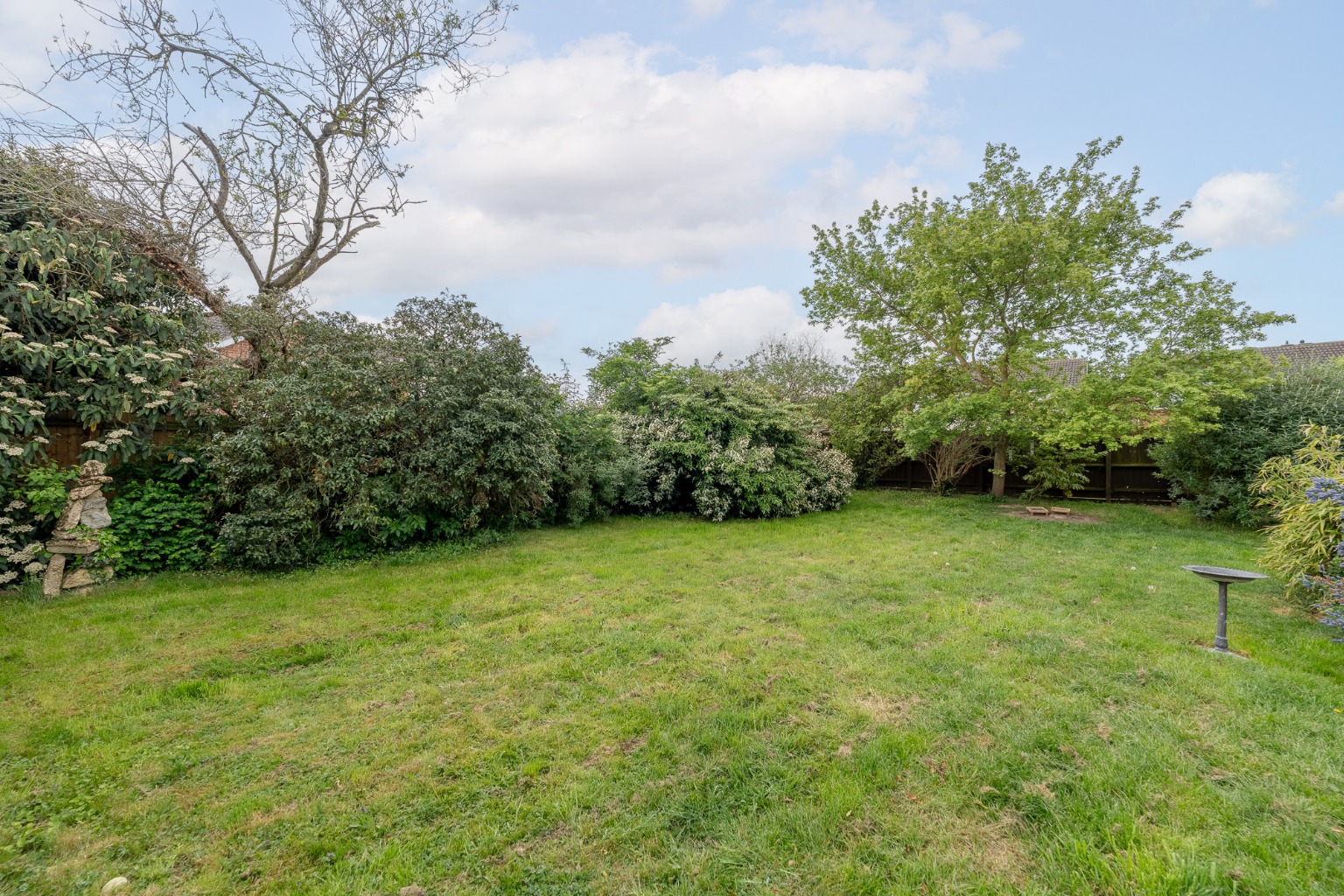 4 bed detached house for sale in Greenfields, Cambridgeshire  - Property Image 14