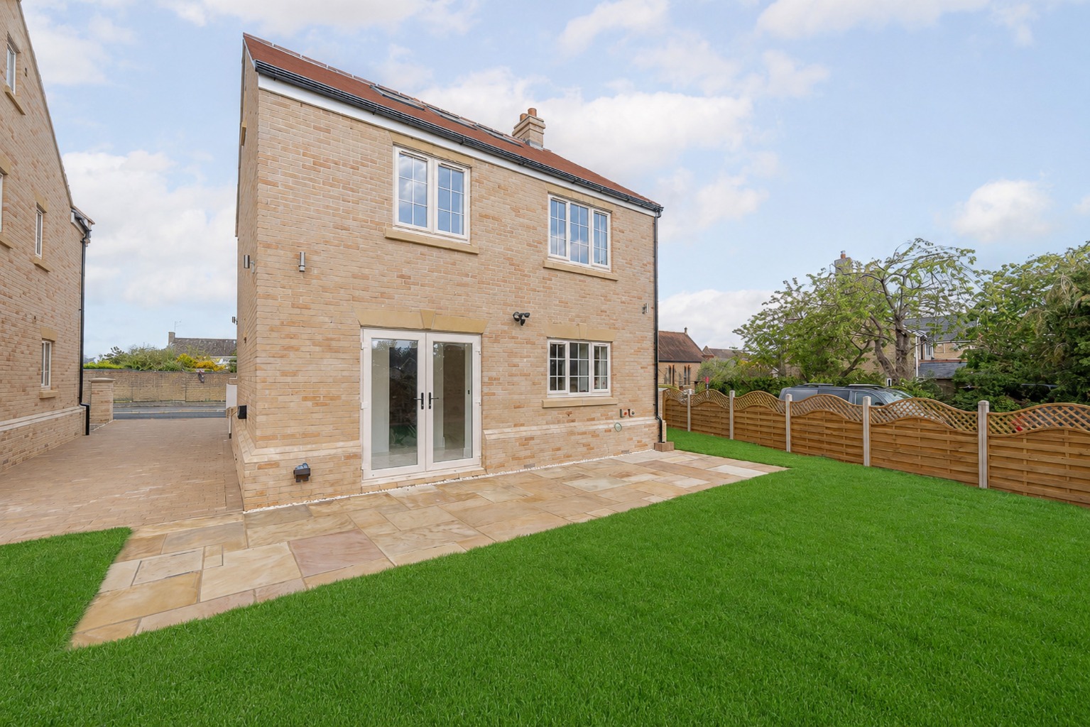 4 bed detached house for sale in Potton Road, Huntingdon 17