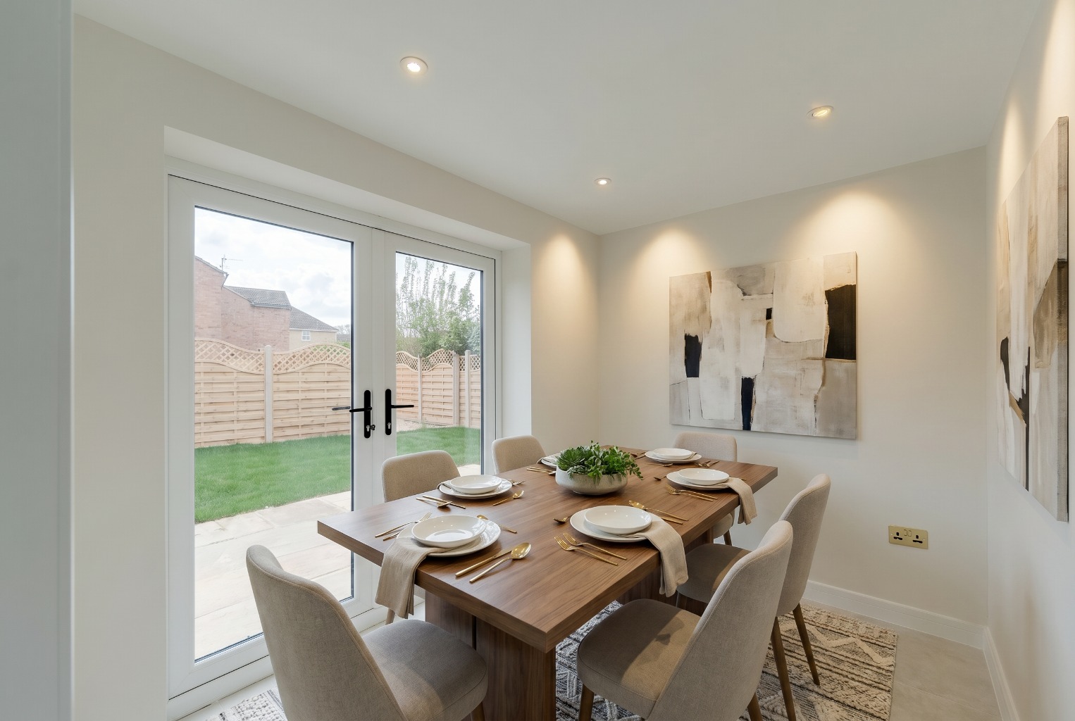 4 bed detached house for sale in Potton Road, Huntingdon 3