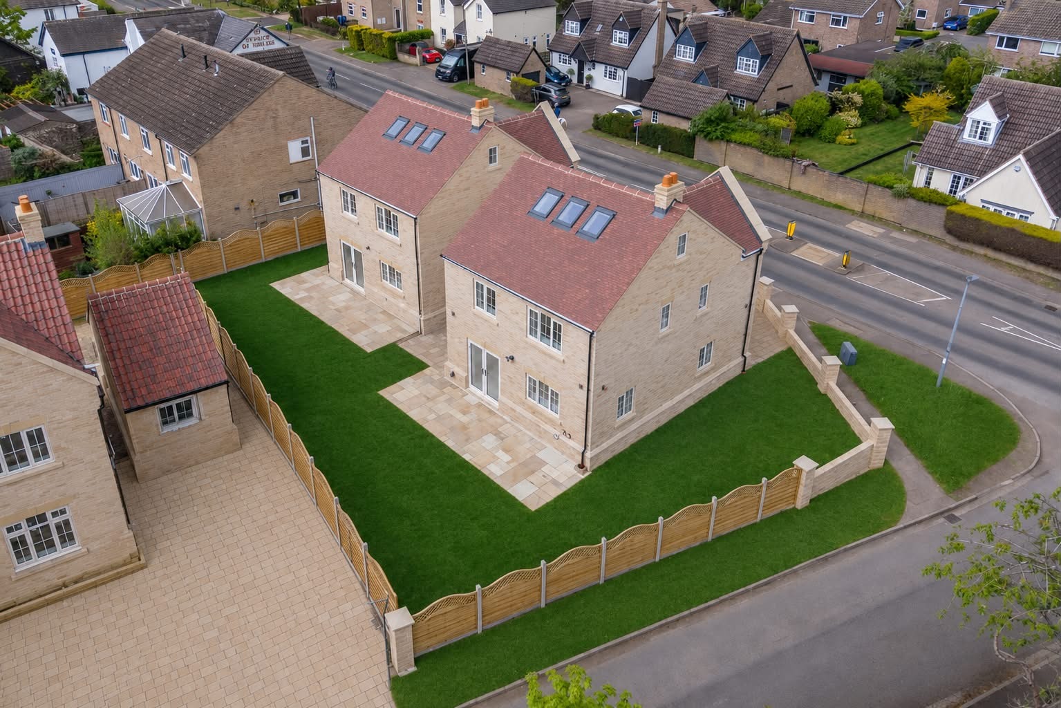 4 bed detached house for sale in Potton Road, Huntingdon  - Property Image 17