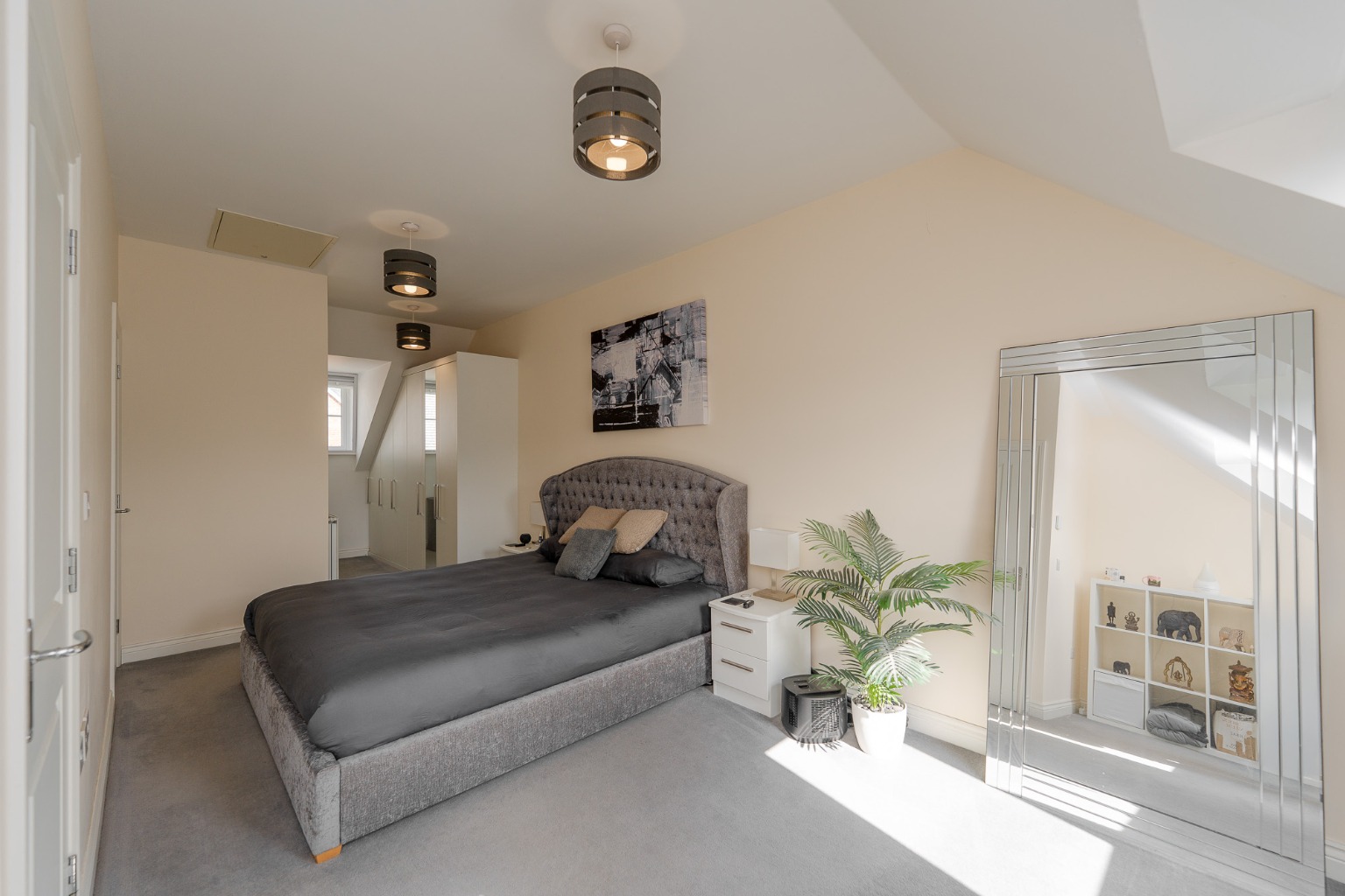 3 bed terraced house for sale in Summer's Hill Drive, Cambridge 5