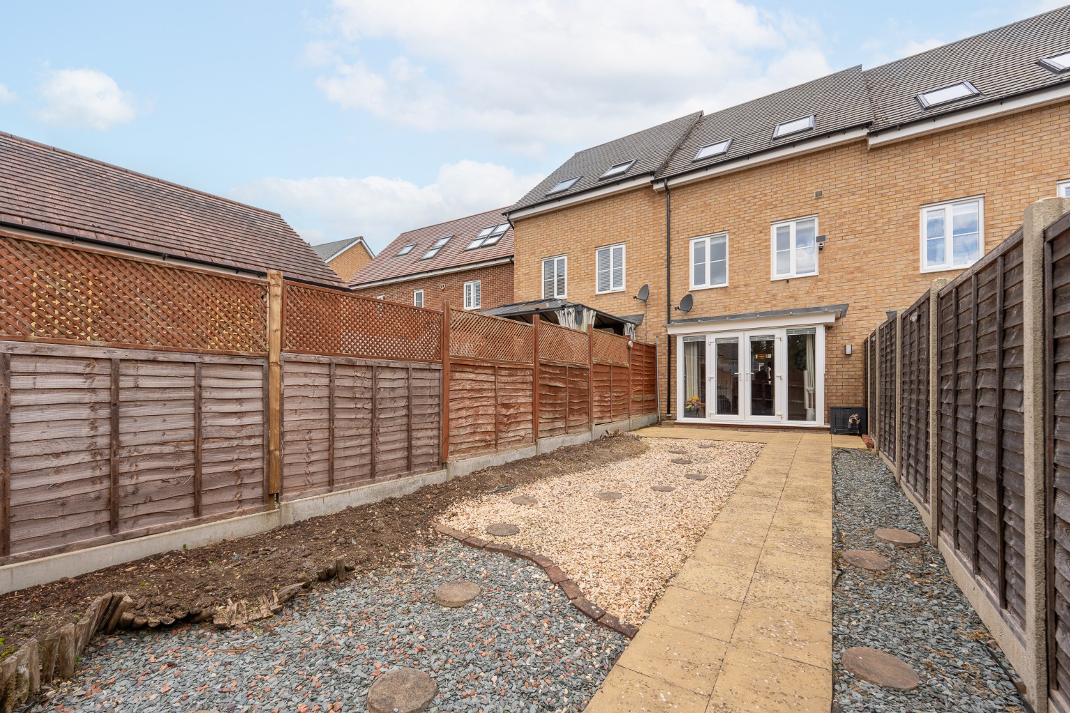 3 bed terraced house for sale in Summer's Hill Drive, Cambridge  - Property Image 19