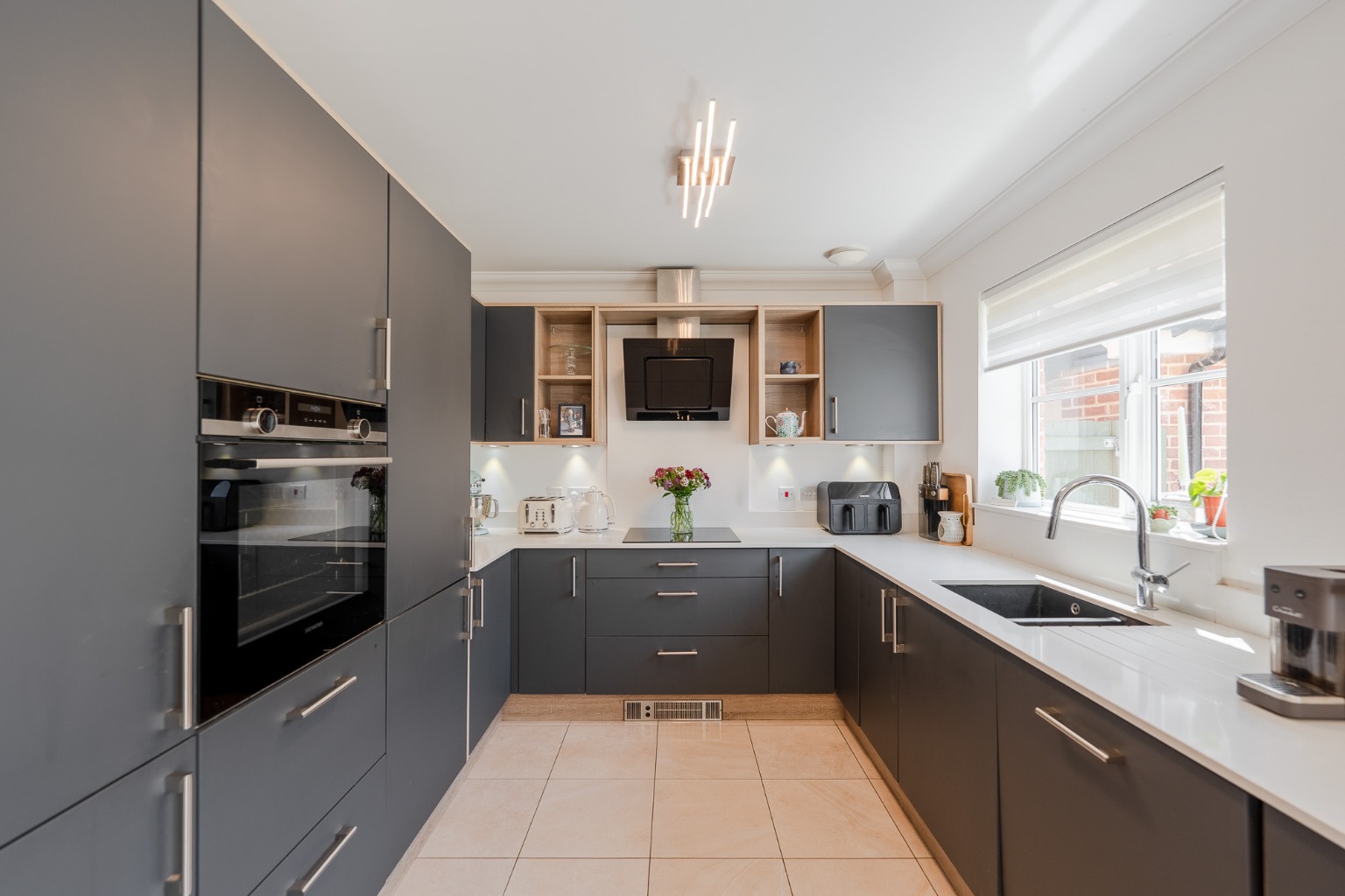 3 bed link detached house for sale in Pinner Lane, Cambridgeshire 5