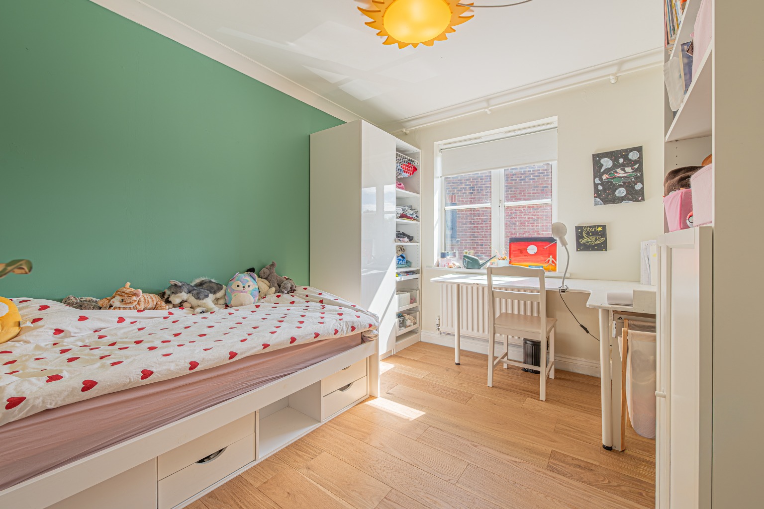 4 bed detached house for sale in Cressbrook Drive, Cambridgeshire  - Property Image 10