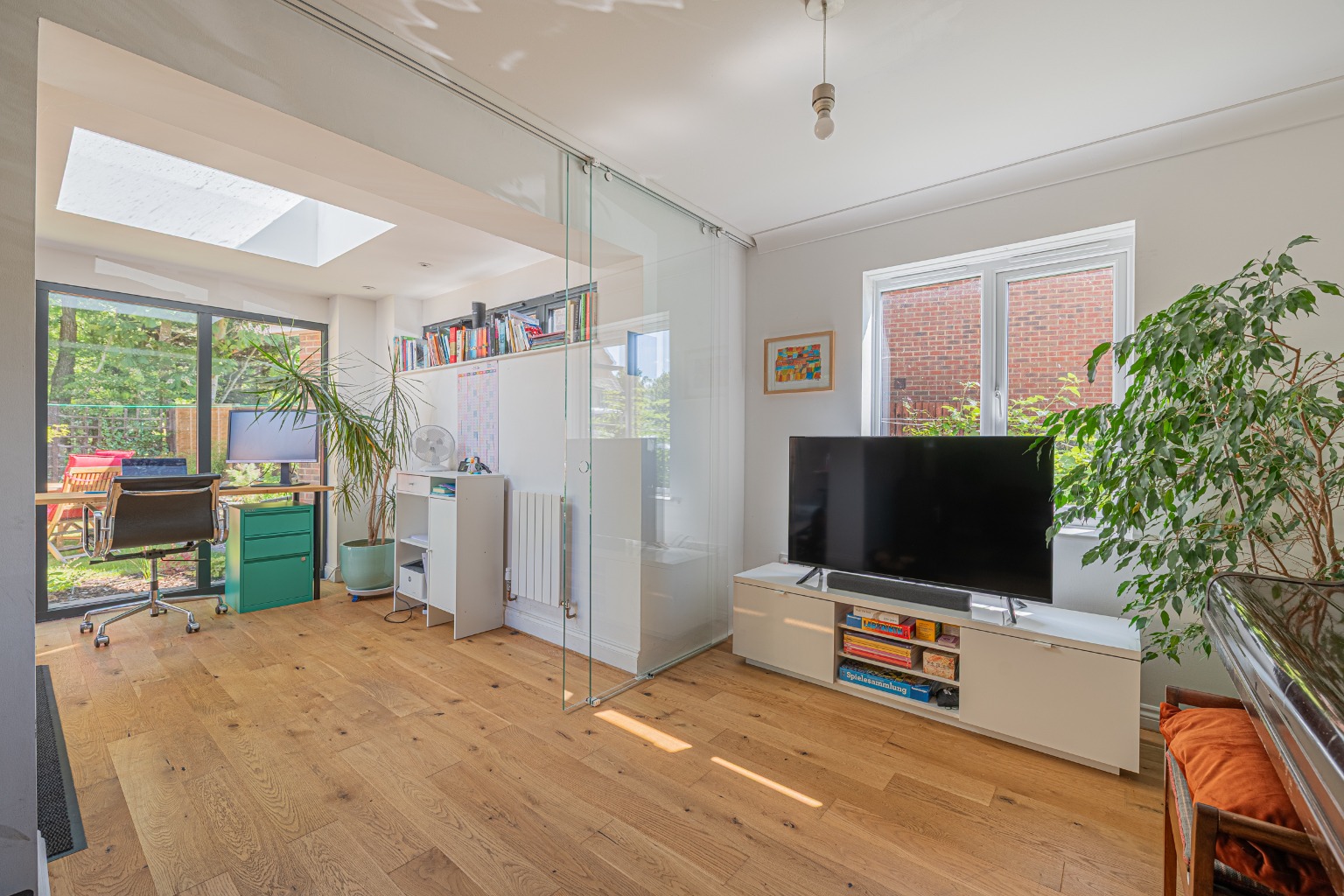 4 bed detached house for sale in Cressbrook Drive, Cambridgeshire  - Property Image 19