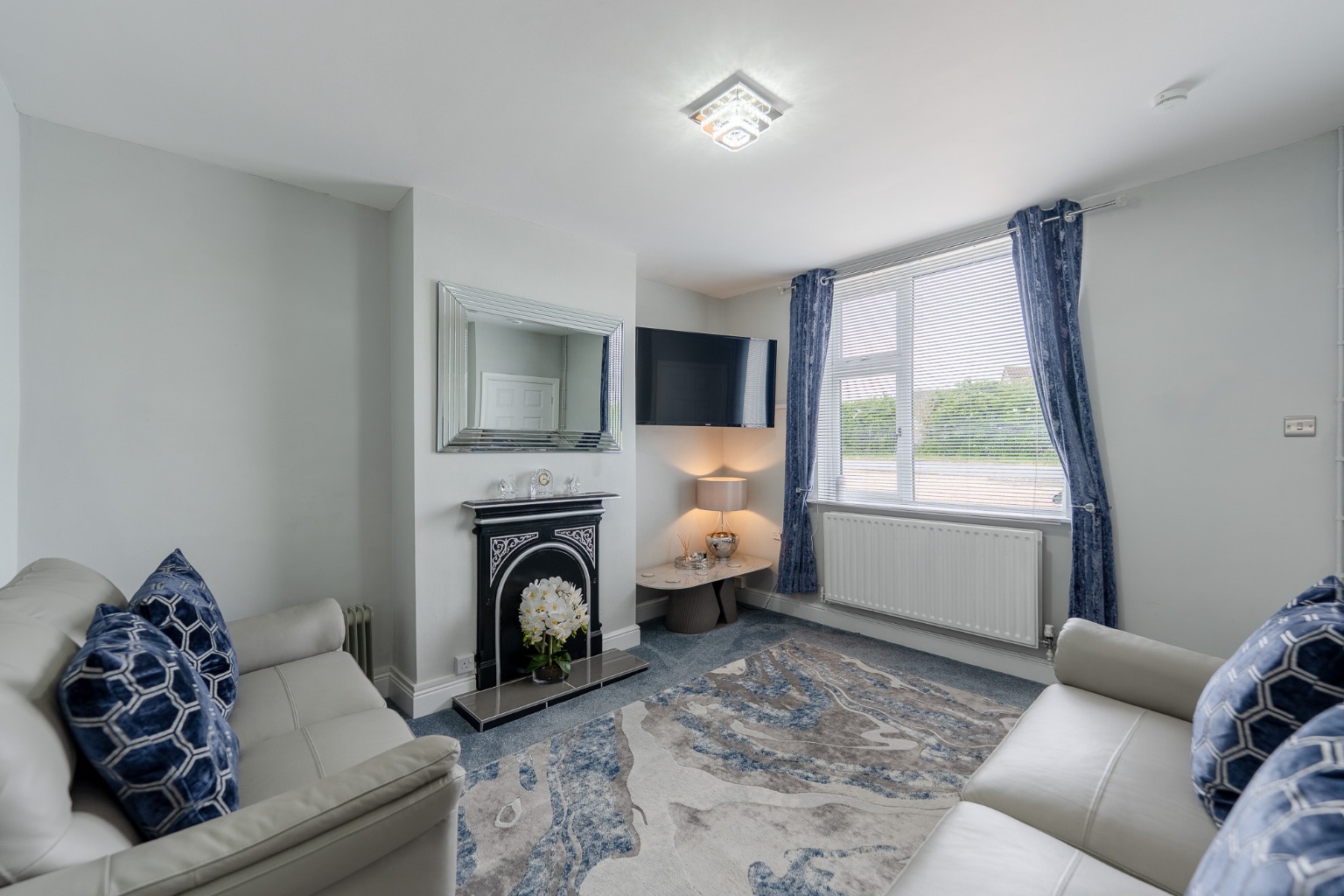 3 bed semi-detached house for sale in Earith Bridge, Huntingdon 2