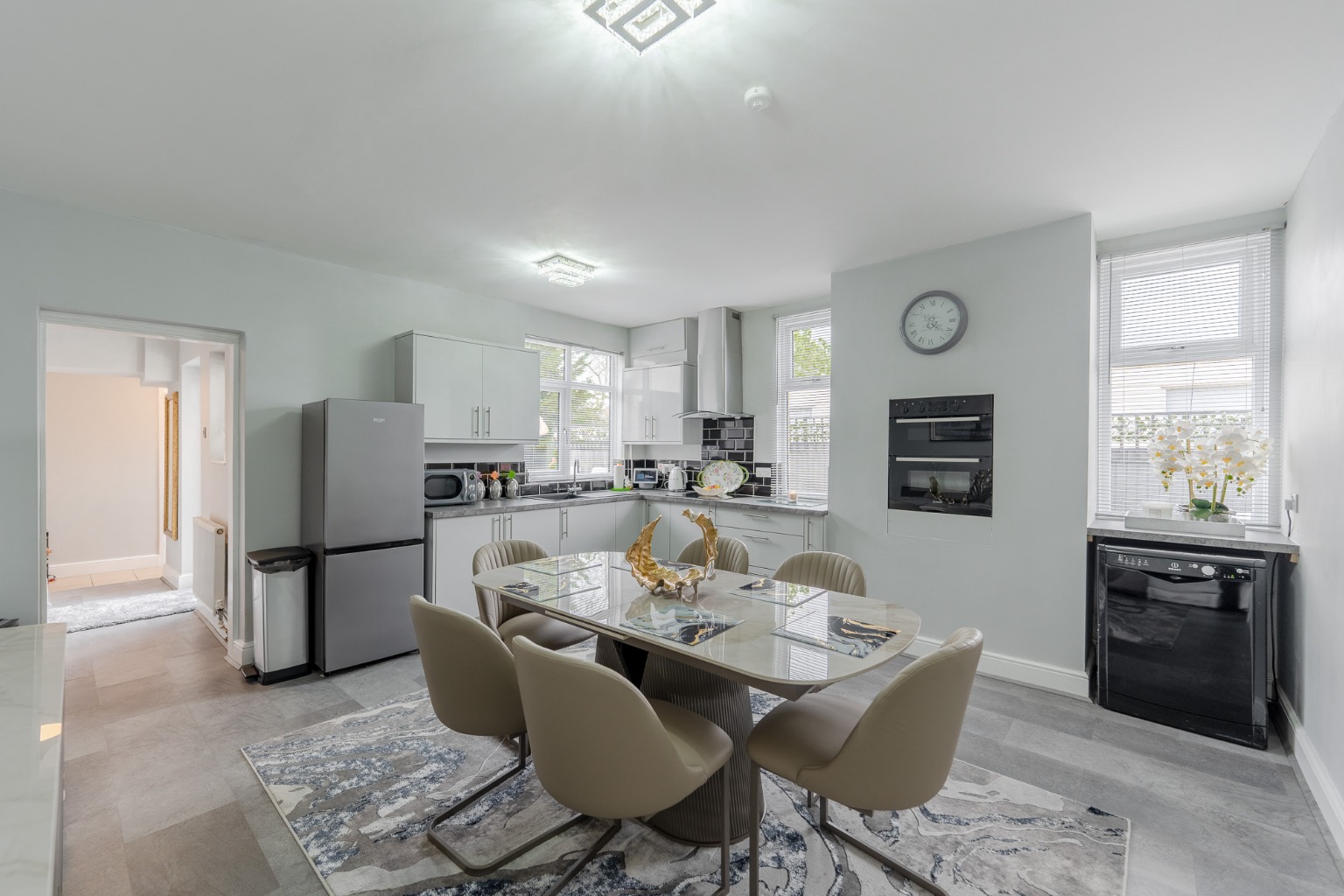 3 bed semi-detached house for sale in Earith Bridge, Huntingdon 1