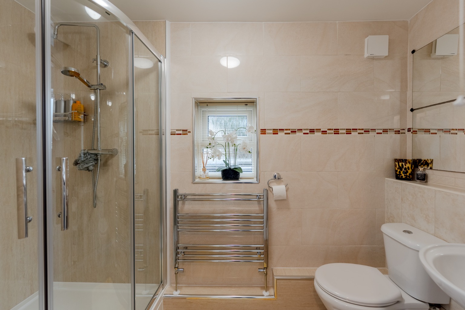 3 bed semi-detached house for sale in Earith Bridge, Huntingdon 8