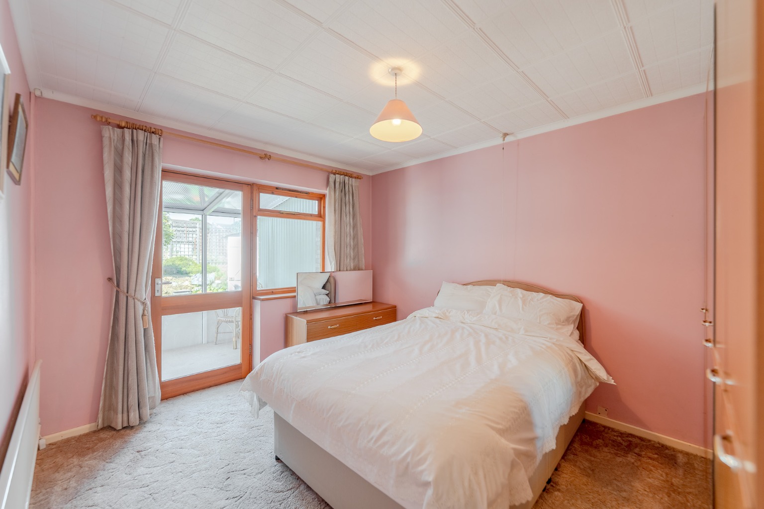 3 bed bungalow for sale in Overcote Lane, Cambridgeshire  - Property Image 7