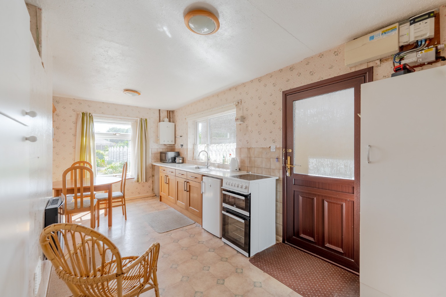 3 bed bungalow for sale in Overcote Lane, Cambridgeshire  - Property Image 11