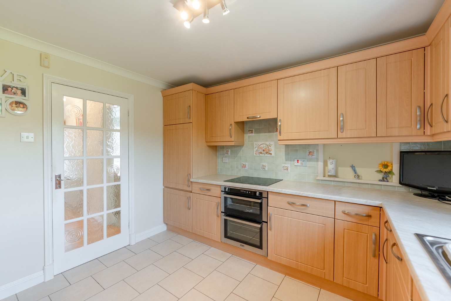 4 bed detached house for sale in Bergamont Close, Cambridgeshire  - Property Image 10