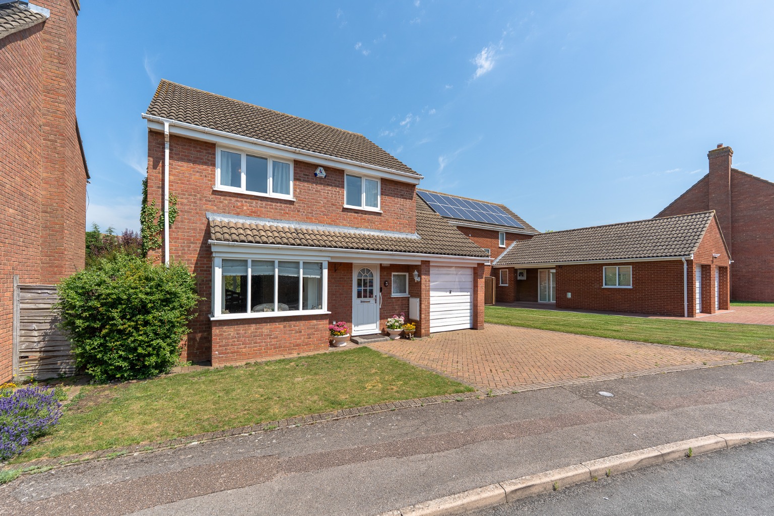 4 bed detached house for sale in Bergamont Close, Cambridgeshire, PE29