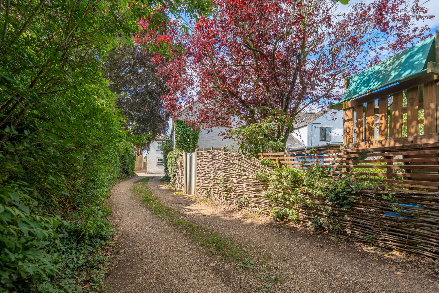3 bed cottage for sale in High Street, Huntingdon 26