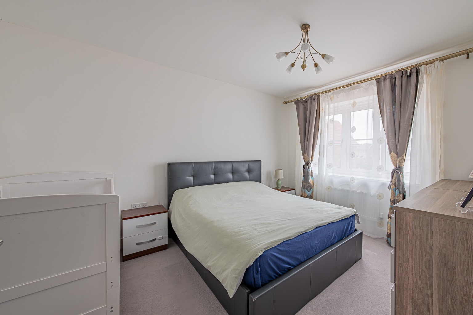 2 bed semi-detached house for sale in Howells Way, Cambridgeshire  - Property Image 12