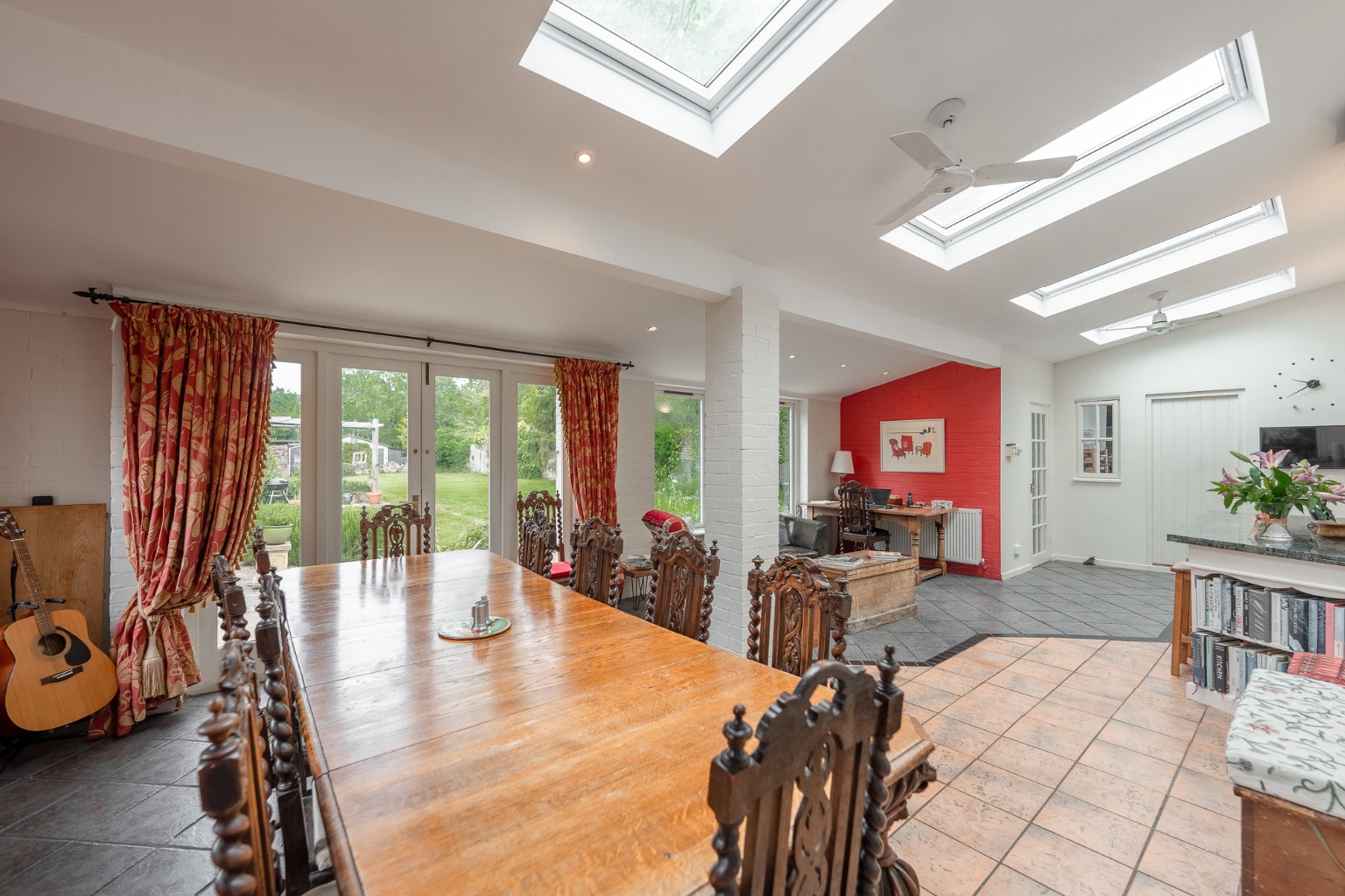 5 bed detached house for sale in High Street, Cambridgeshire  - Property Image 6