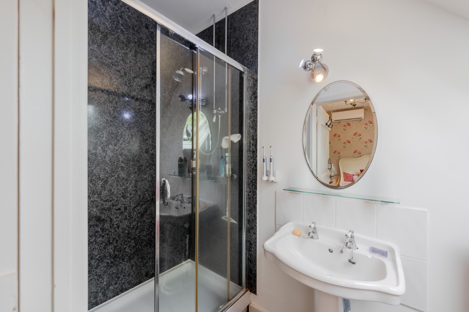5 bed detached house for sale in High Street, Cambridgeshire 14
