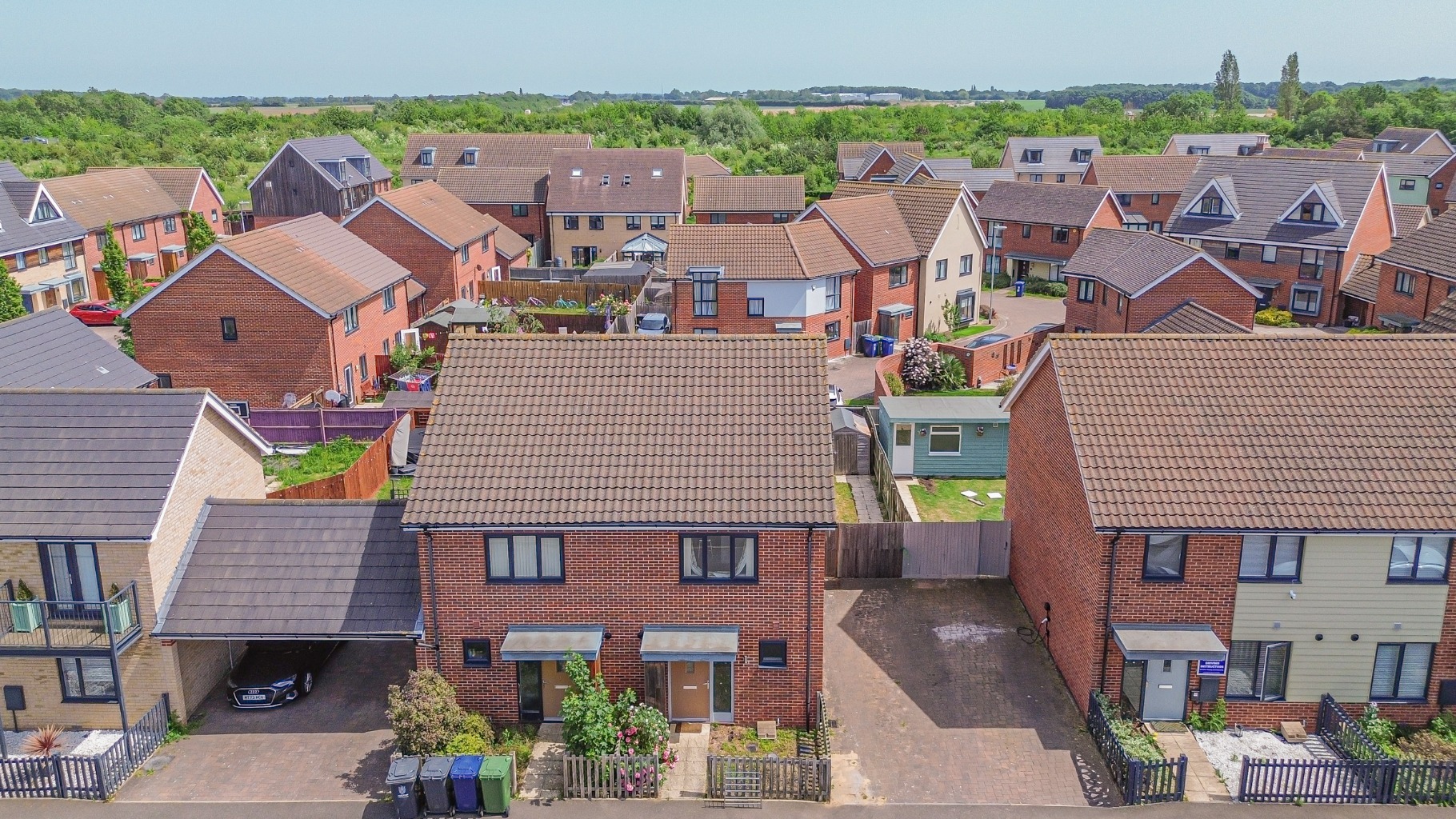 2 bed semi-detached house for sale in Otter Road, Cambridgeshire - Property Image 1