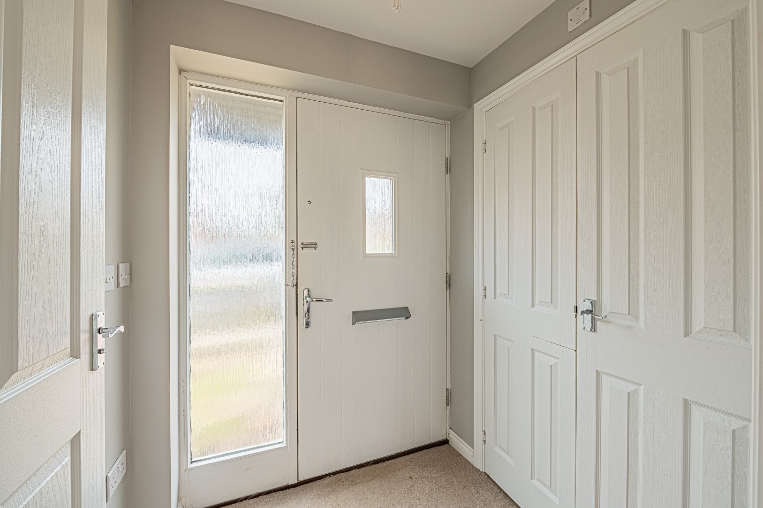 2 bed semi-detached house for sale in Otter Road, Cambridgeshire  - Property Image 6