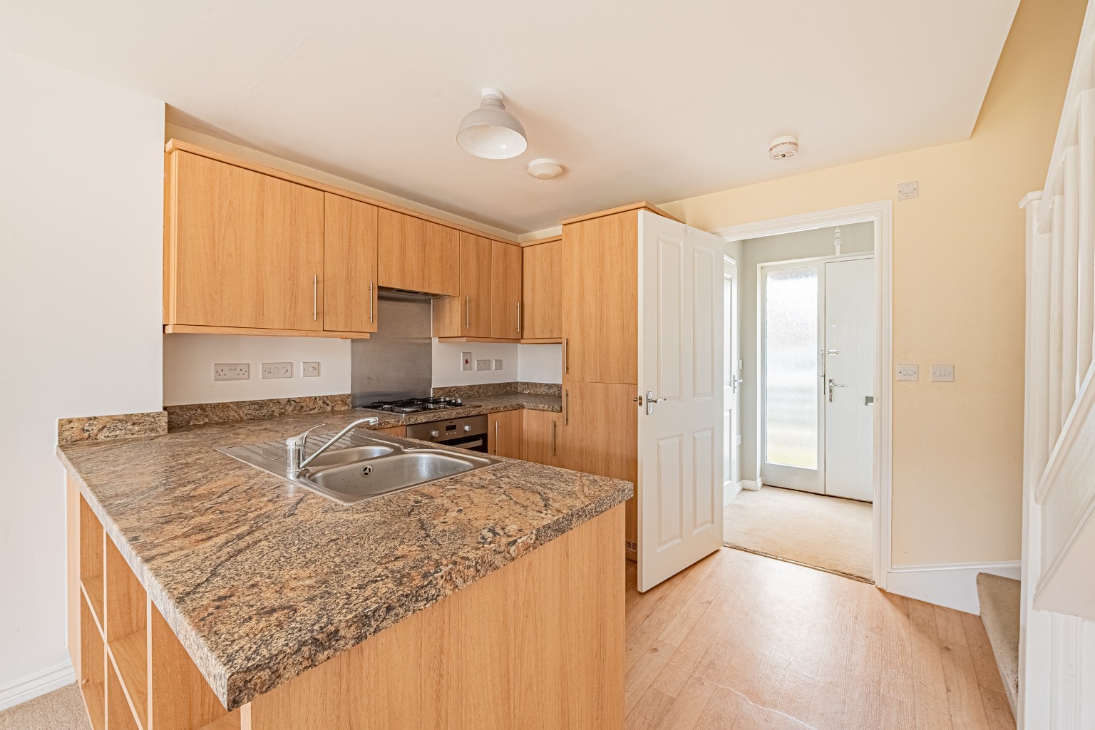 2 bed semi-detached house for sale in Otter Road, Cambridgeshire  - Property Image 4