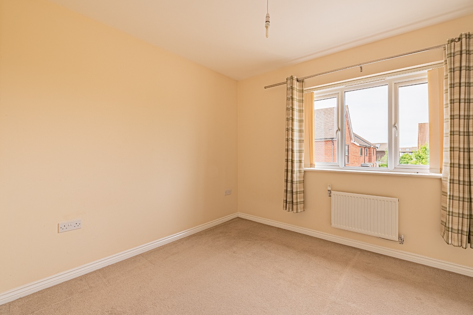 2 bed semi-detached house for sale in Otter Road, Cambridgeshire  - Property Image 8