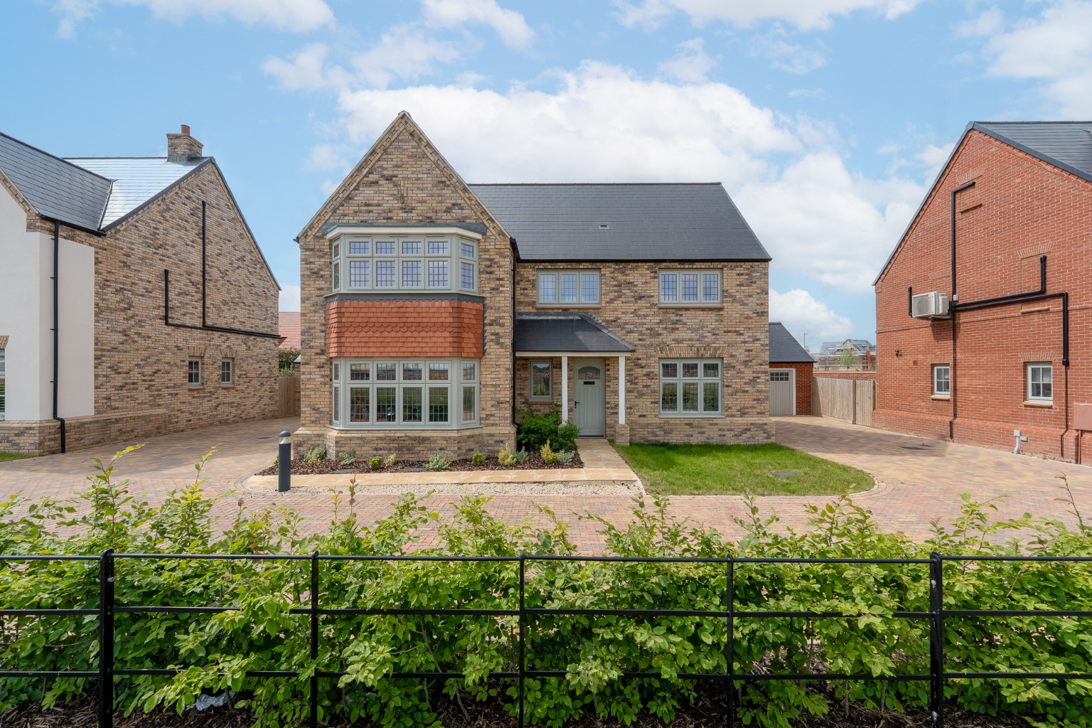4 bed detached house for sale in Newton Road, Cambridgeshire  - Property Image 29