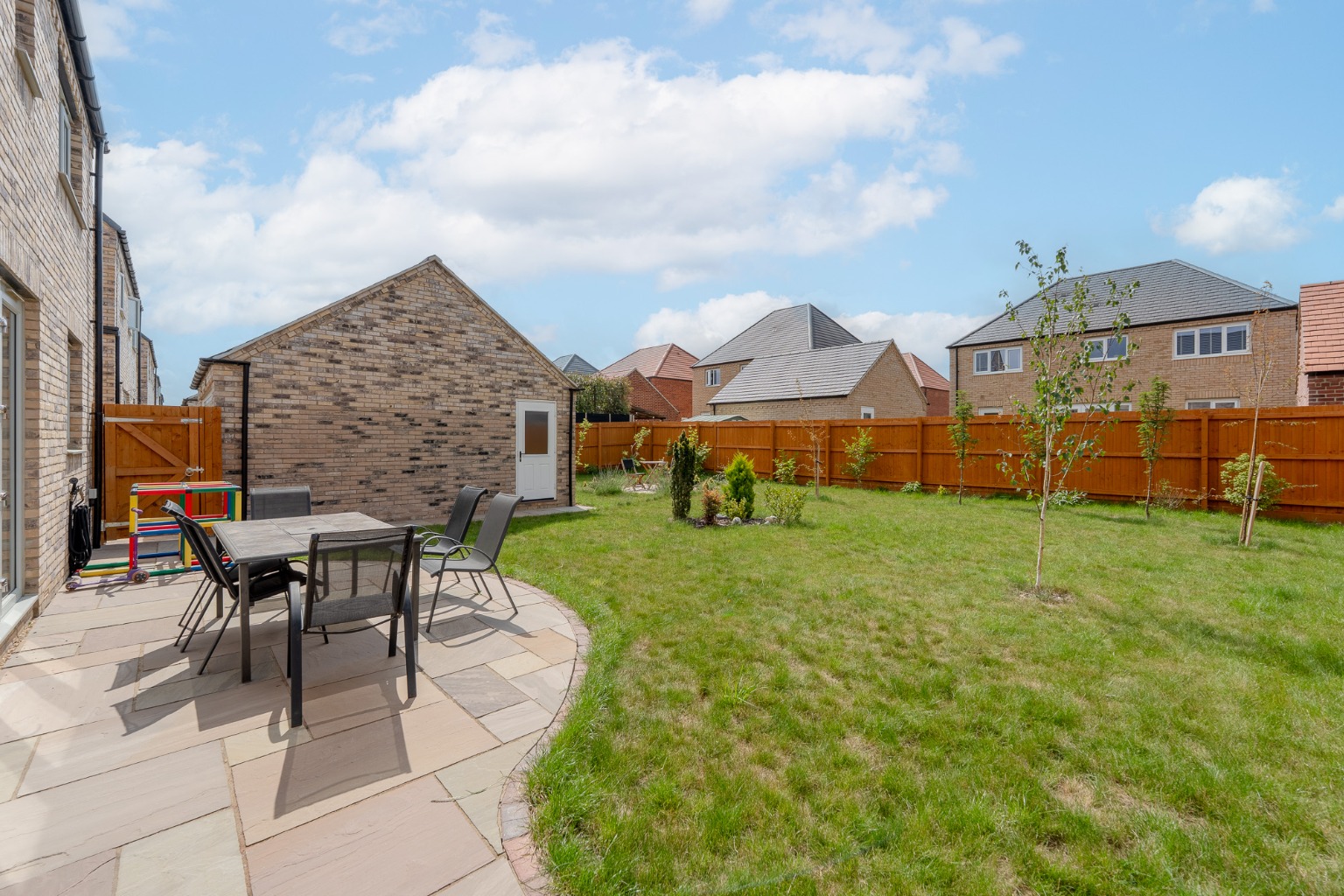 4 bed detached house for sale in Newton Road, Cambridgeshire  - Property Image 27