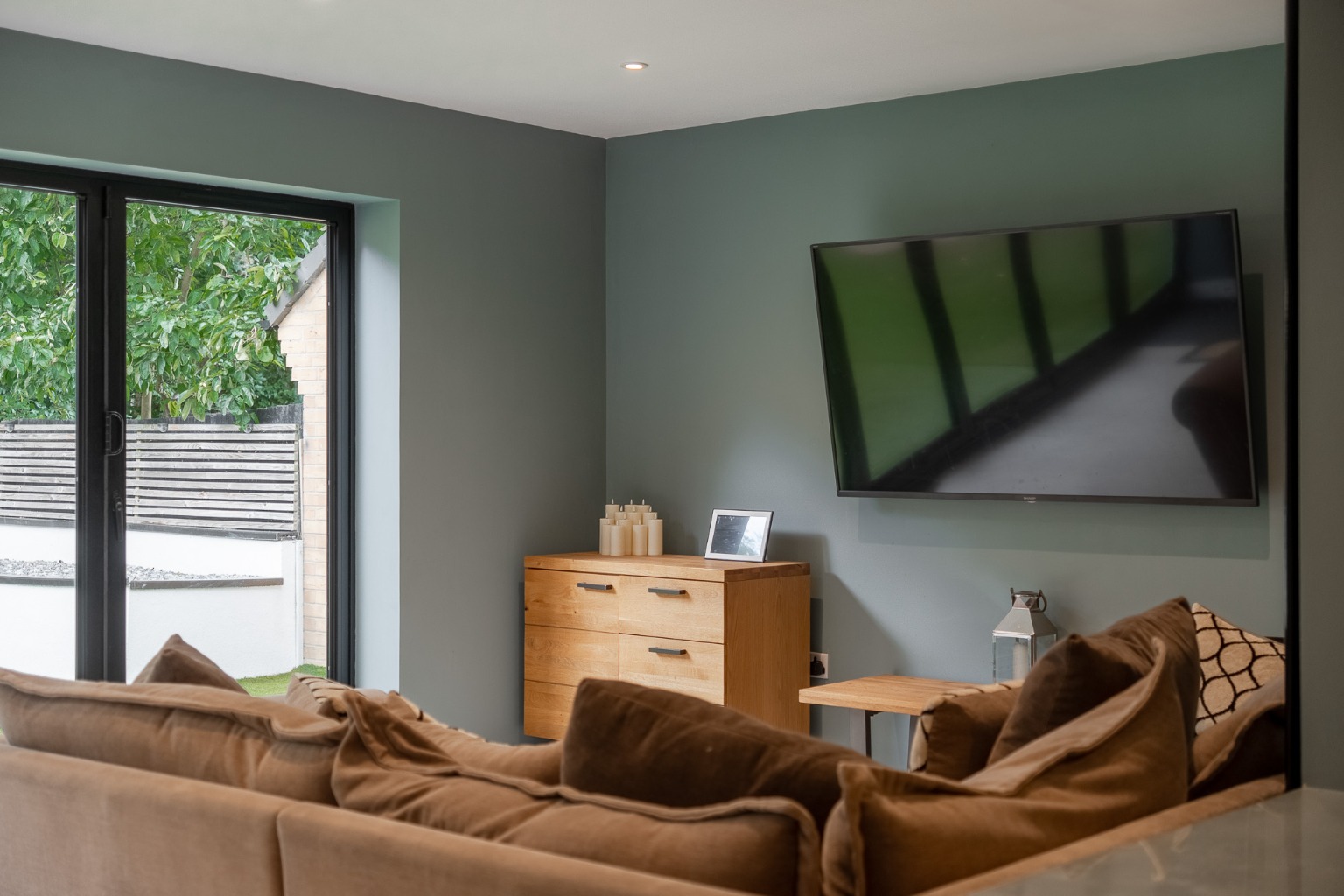 5 bed detached house for sale in Trinity Way, Cambridgeshire  - Property Image 12