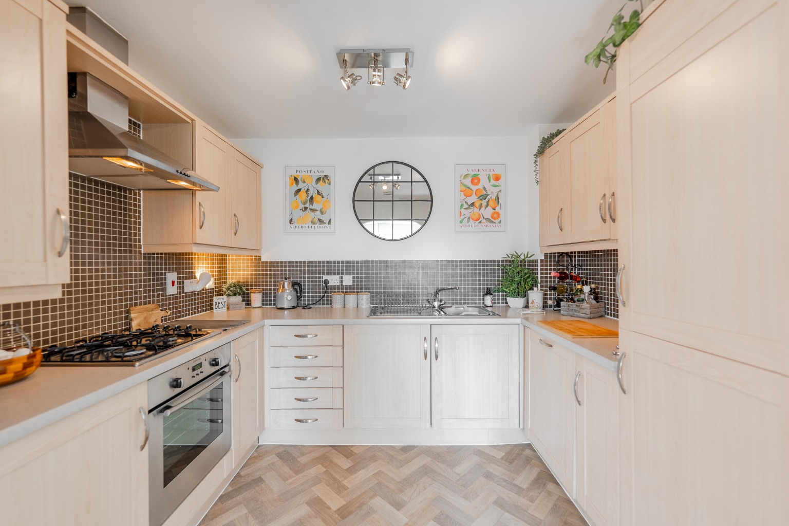 1 bed flat for sale in Leas Close, St Ives 5