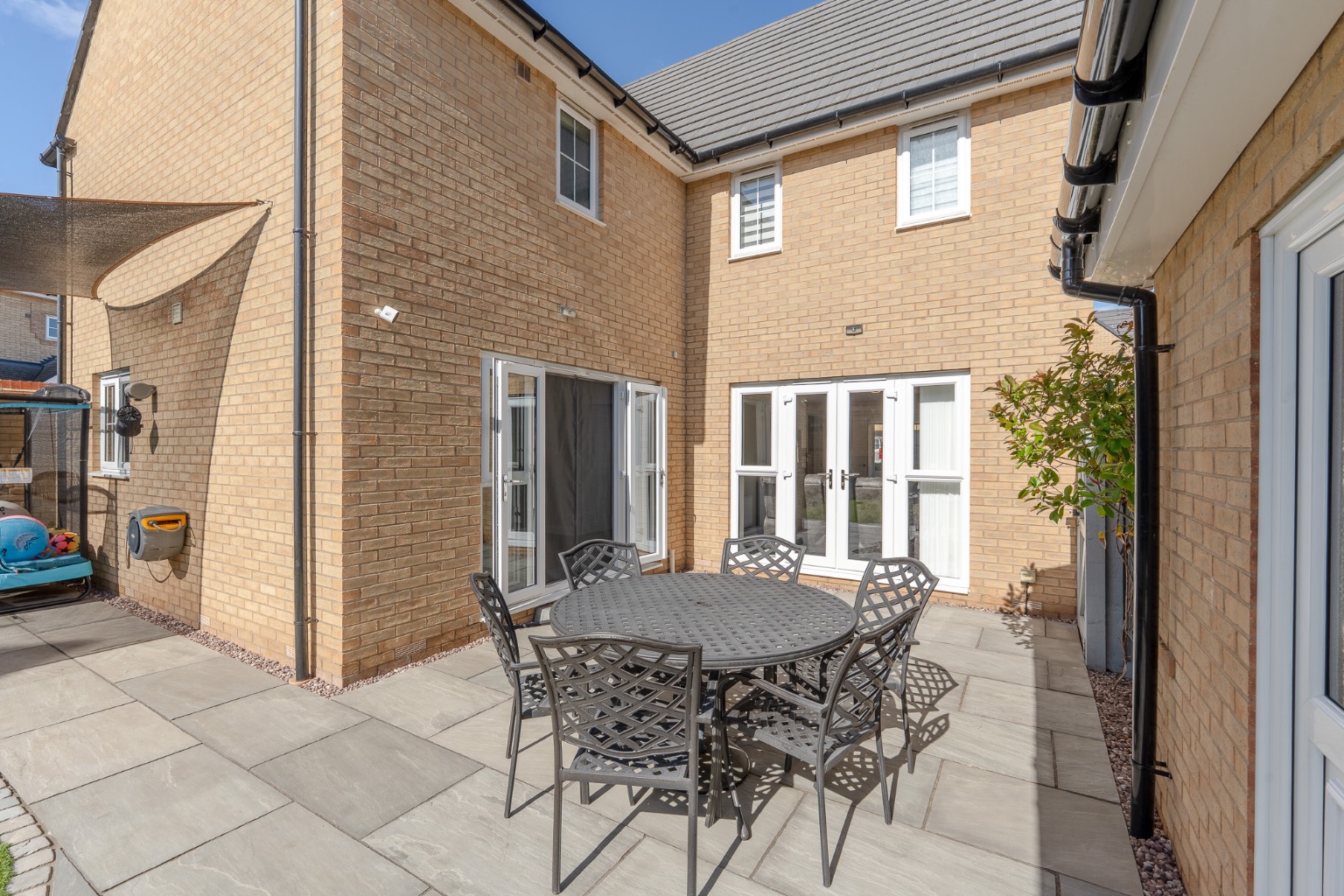 4 bed detached house for sale in Innkeeper Way, Huntingdon 17