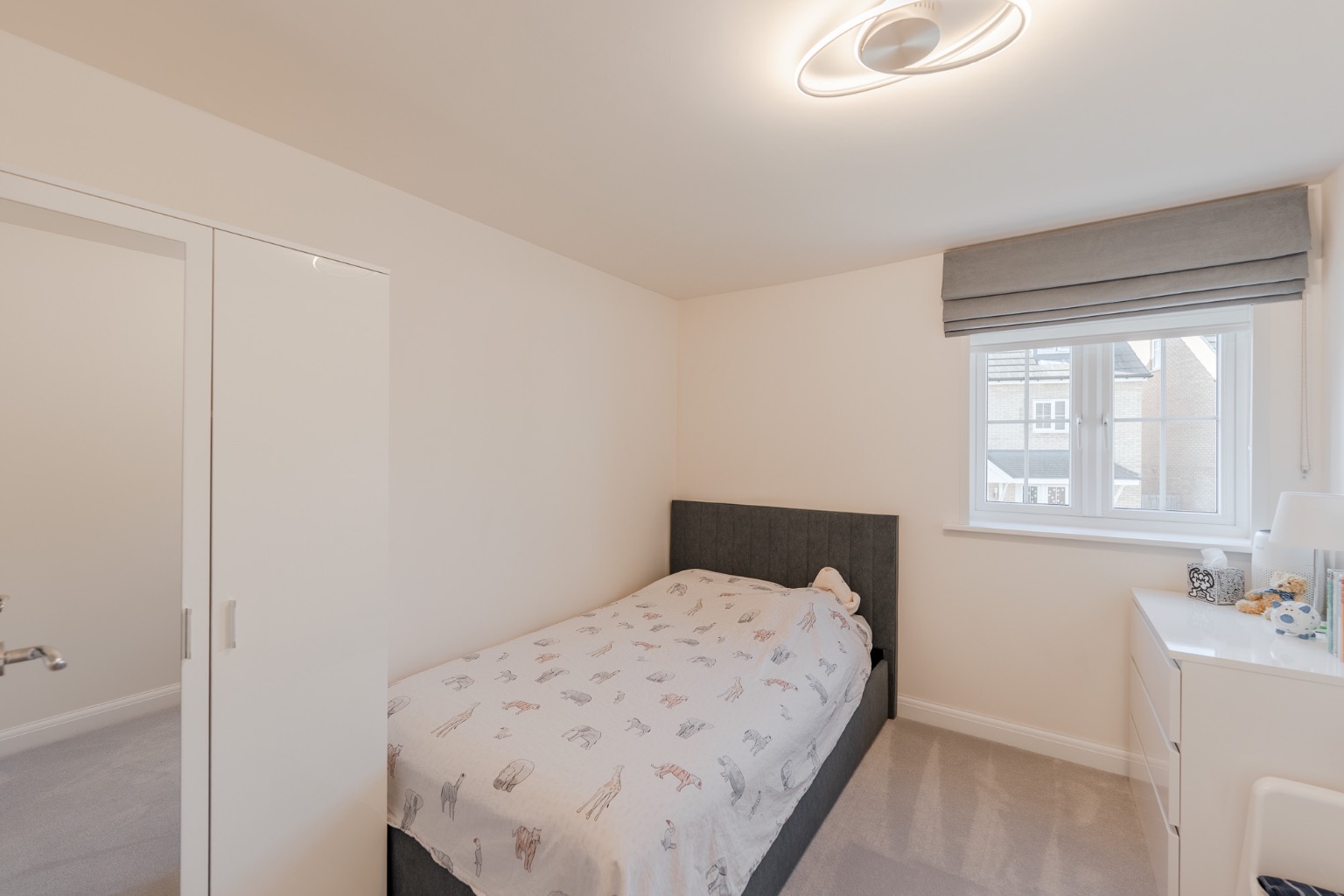 4 bed detached house for sale in Innkeeper Way, Huntingdon 15