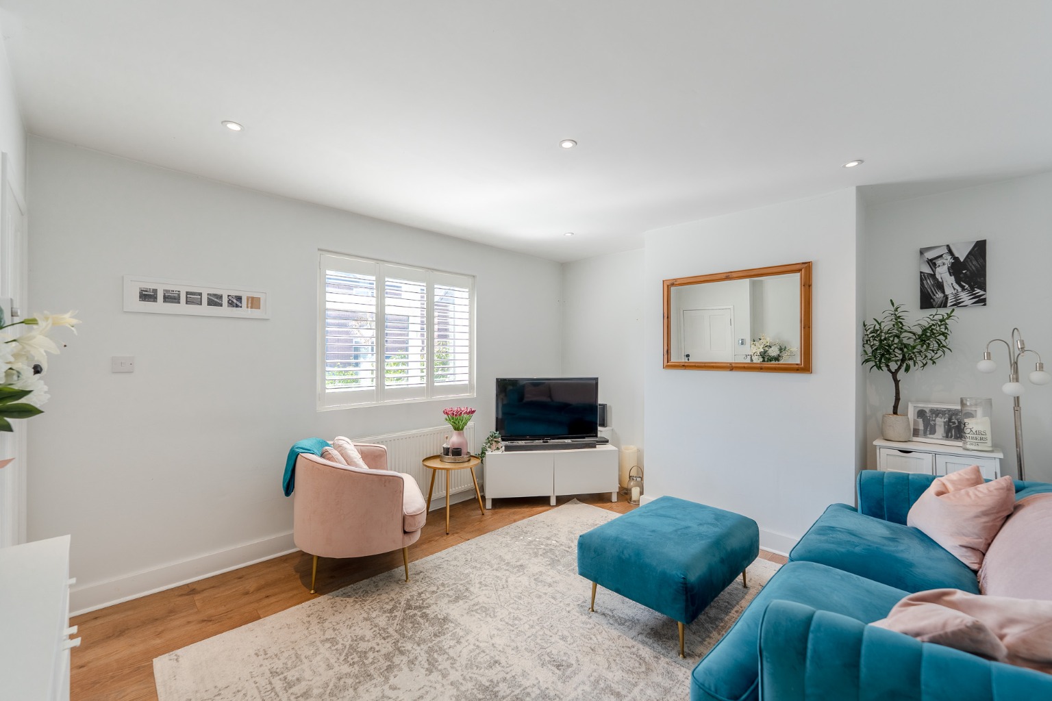 2 bed semi-detached house for sale in Cowper Road, Huntingdon 1