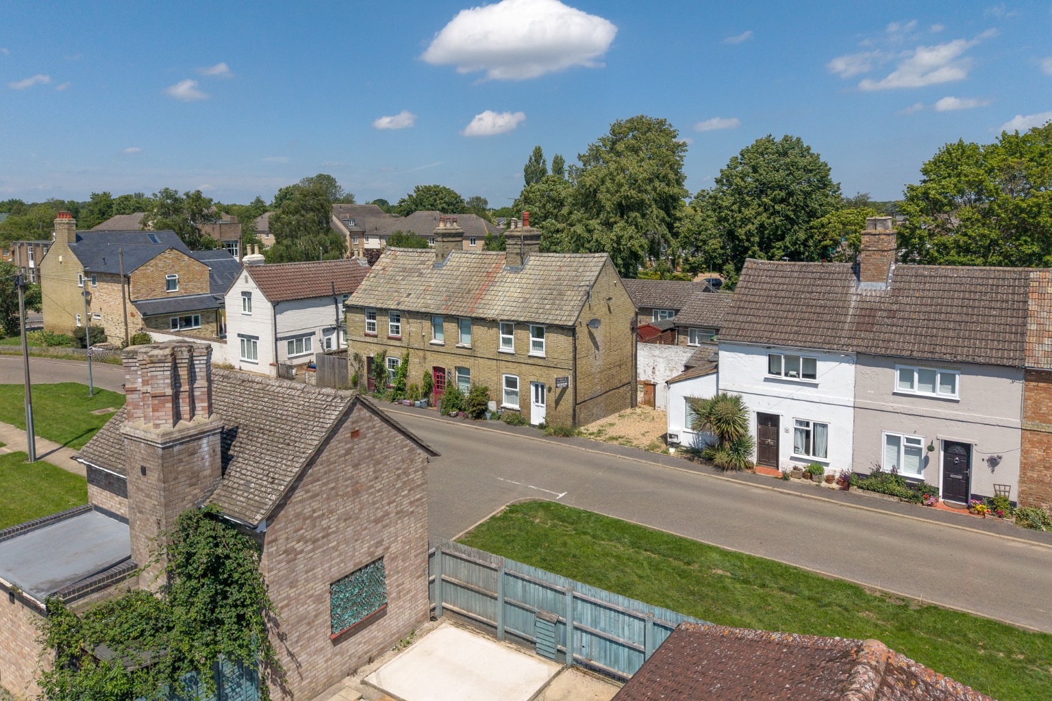 2 bed end of terrace house for sale in Oxford Road, St Ives 12