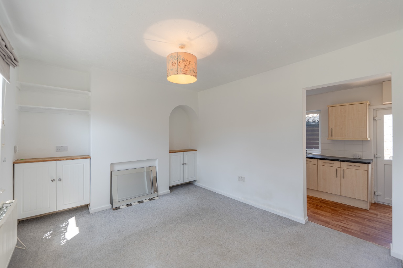 2 bed end of terrace house for sale in Oxford Road, St Ives  - Property Image 2