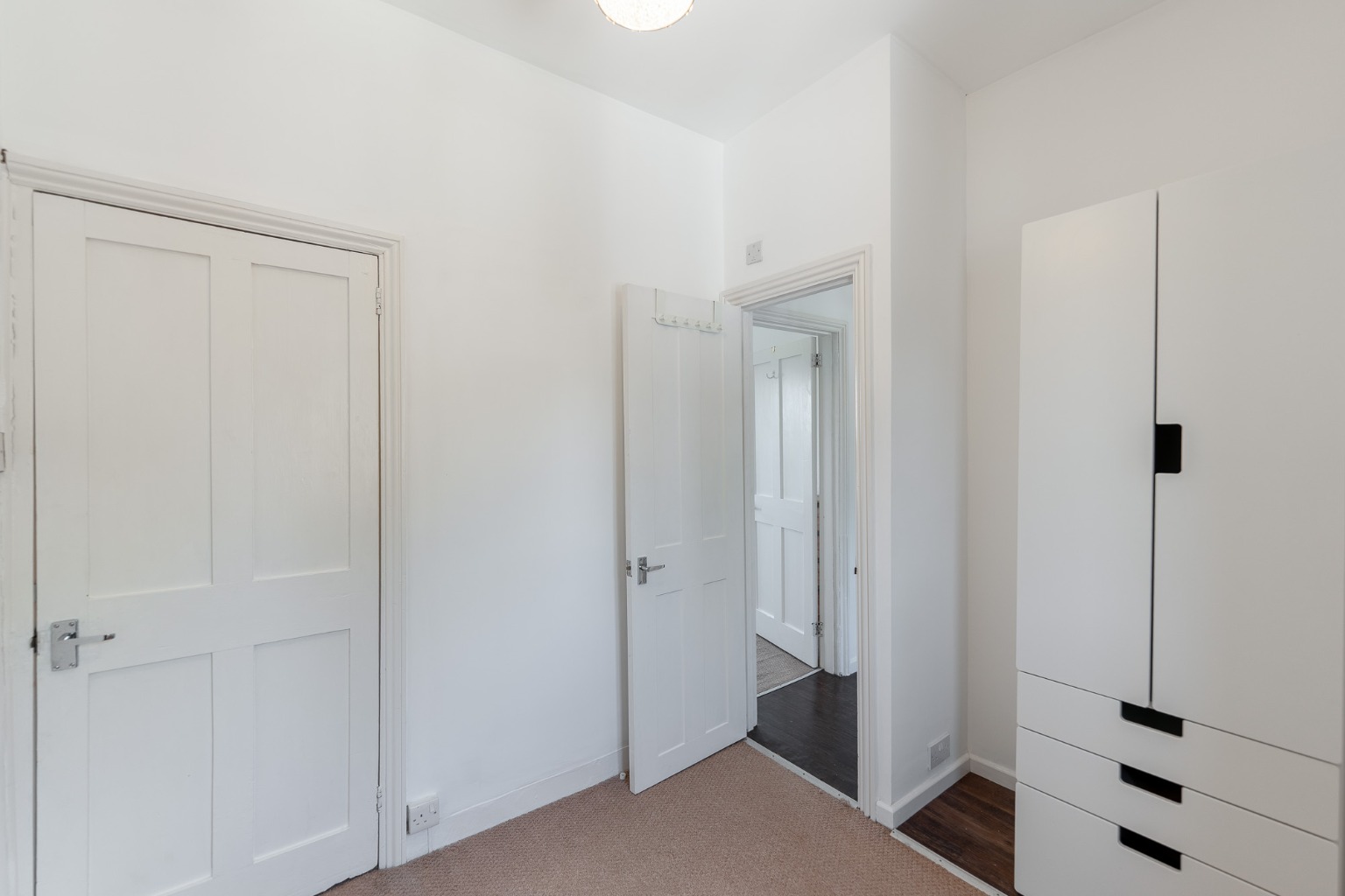 2 bed end of terrace house for sale in Oxford Road, St Ives 10