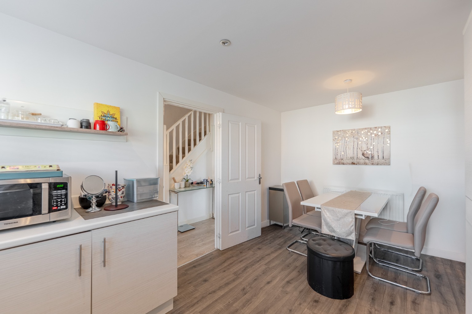 4 bed end of terrace house for sale in Bloomfield Drive, Huntingdon 6