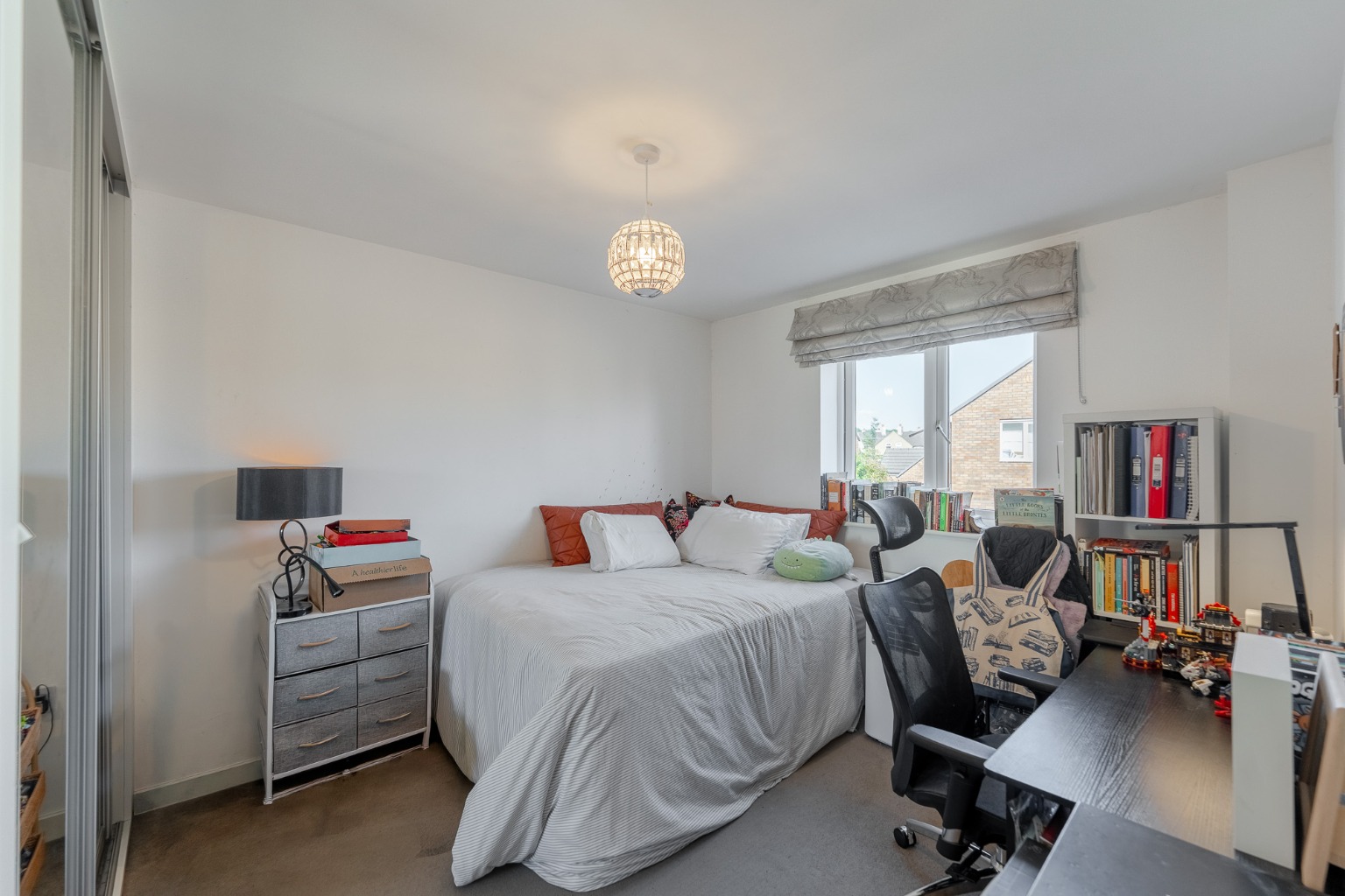 4 bed end of terrace house for sale in Bloomfield Drive, Huntingdon 12
