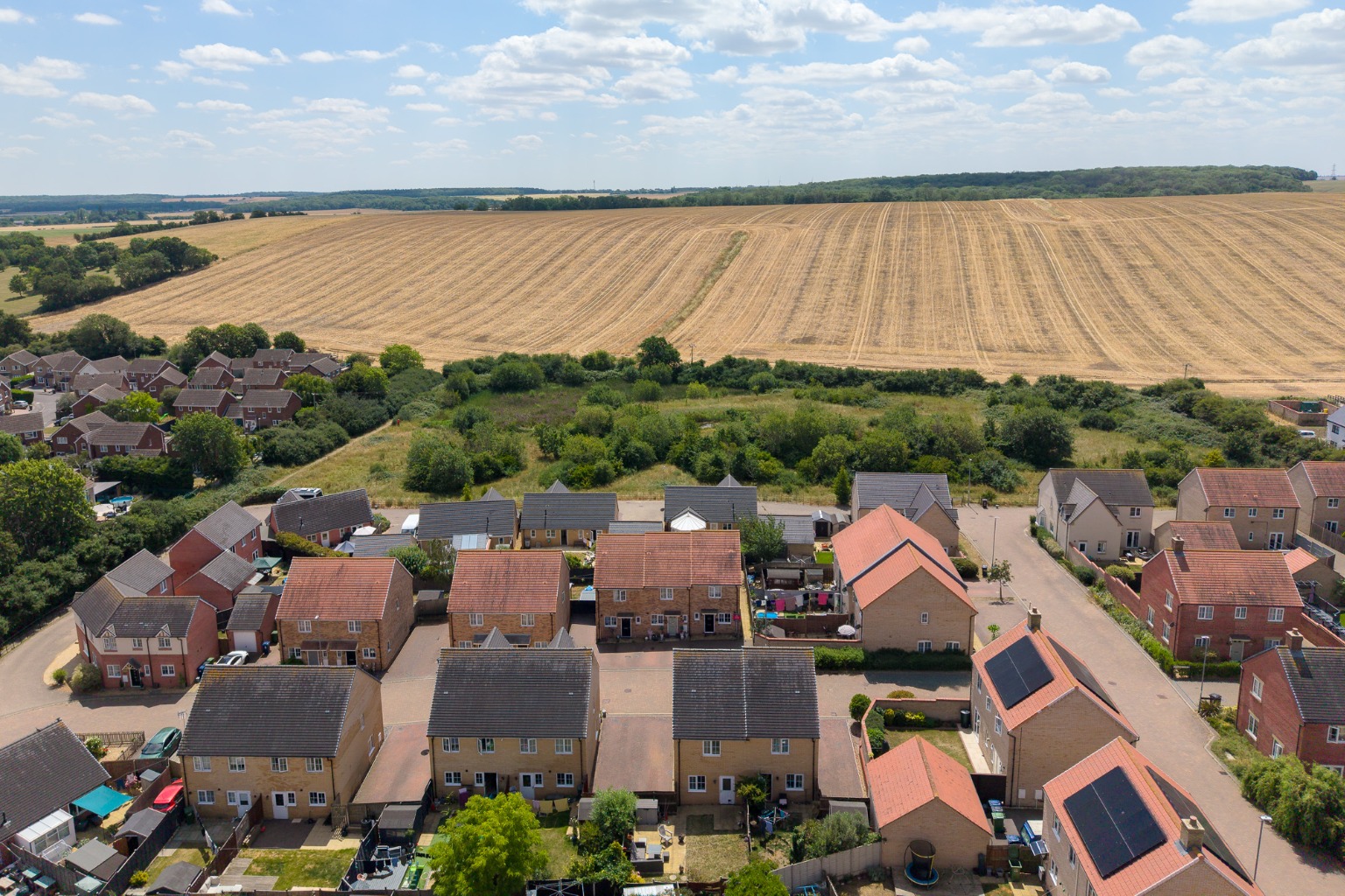2 bed terraced house for sale in Parker Crescent, Cambridgeshire  - Property Image 13